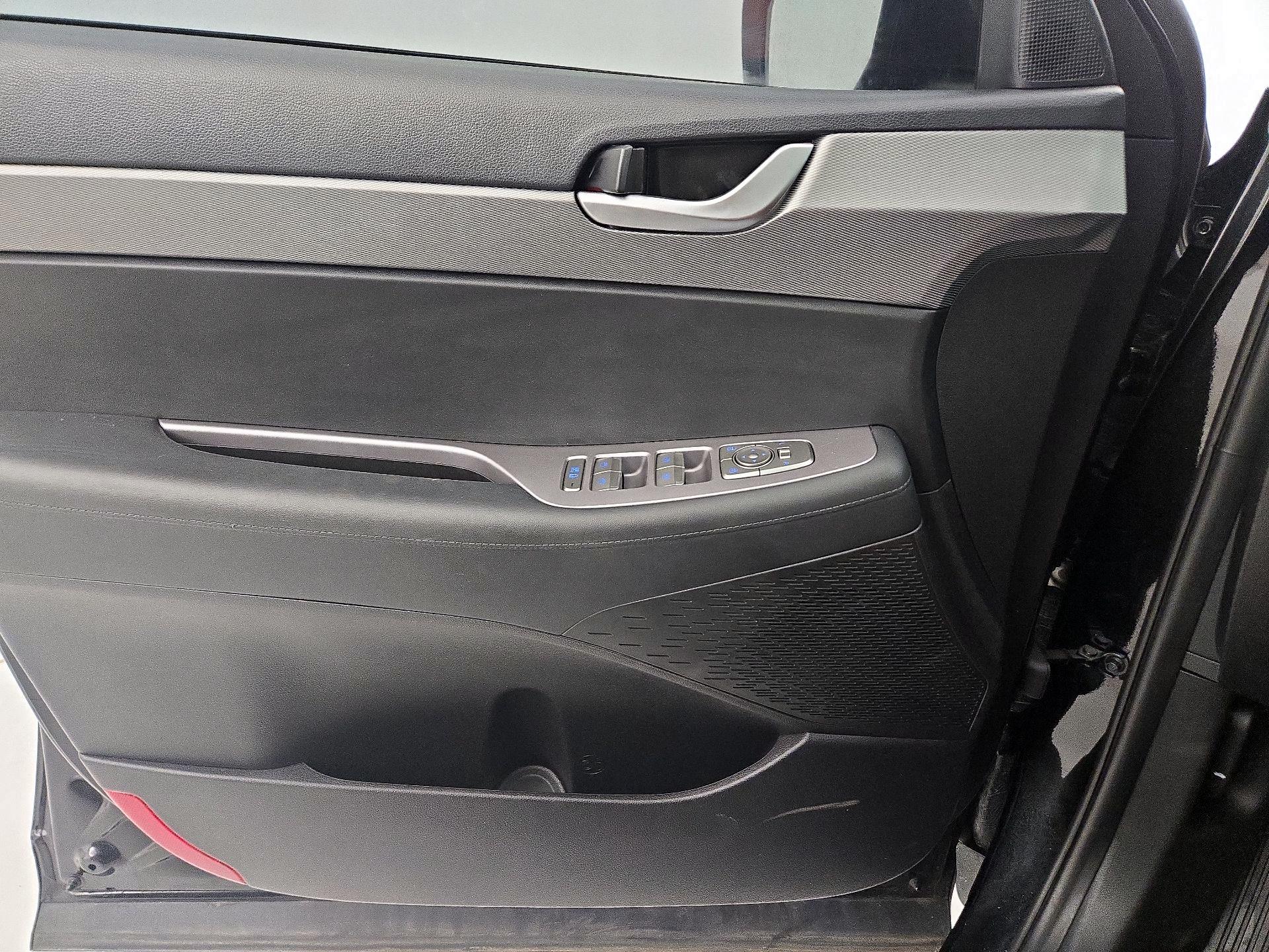 Thumbnail: 2021 Hyundai Palisade - 12