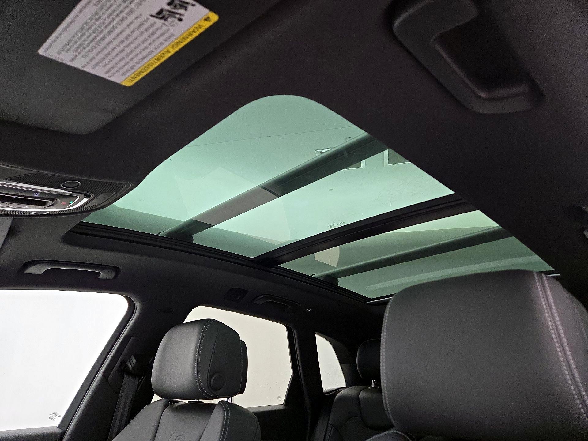 Thumbnail: 2020 Audi SQ5 - 20