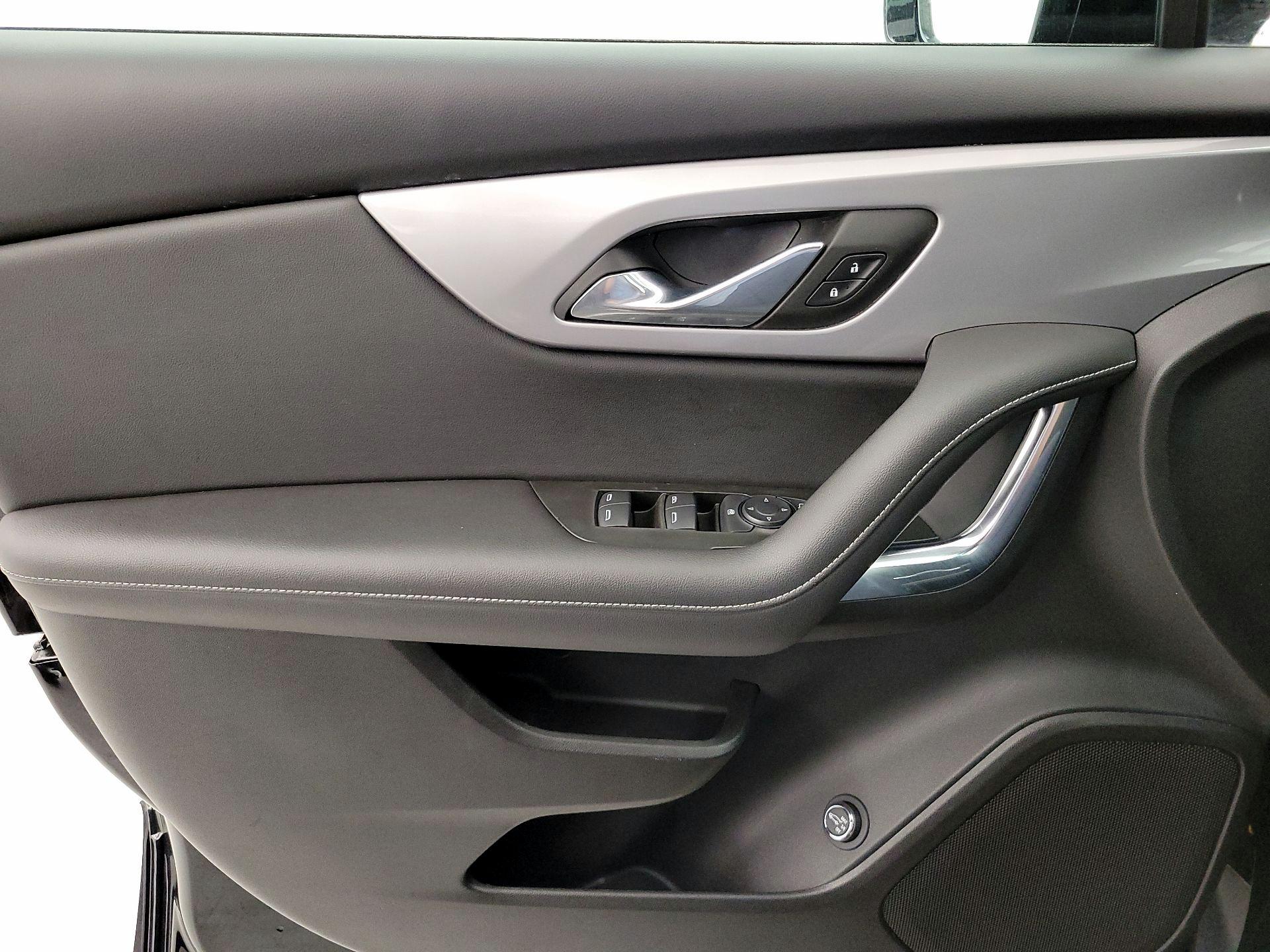 Thumbnail: 2024 Chevrolet Blazer - 12