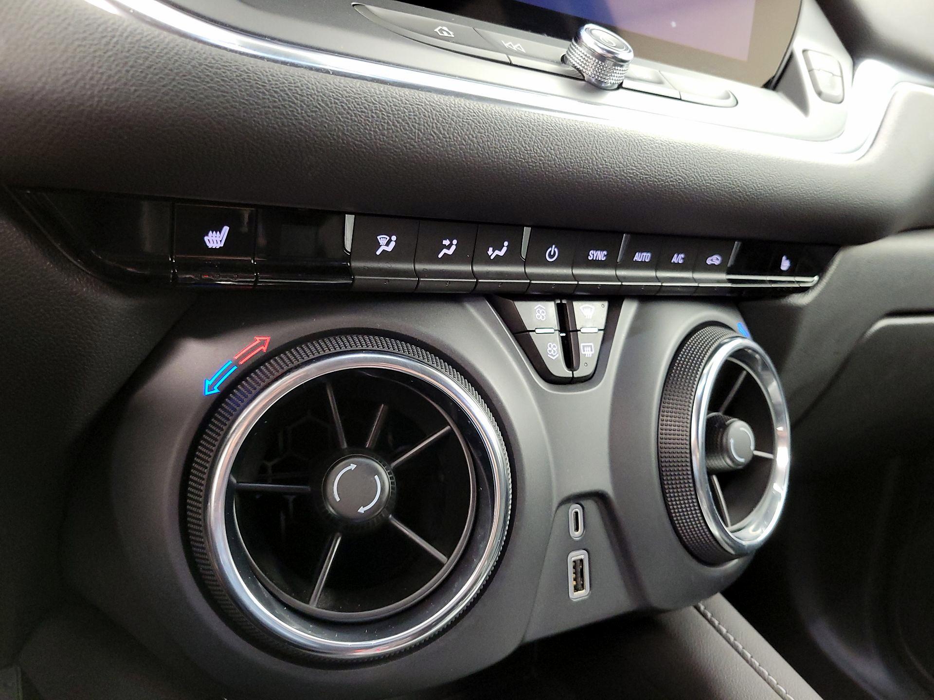 Thumbnail: 2024 Chevrolet Blazer - 16