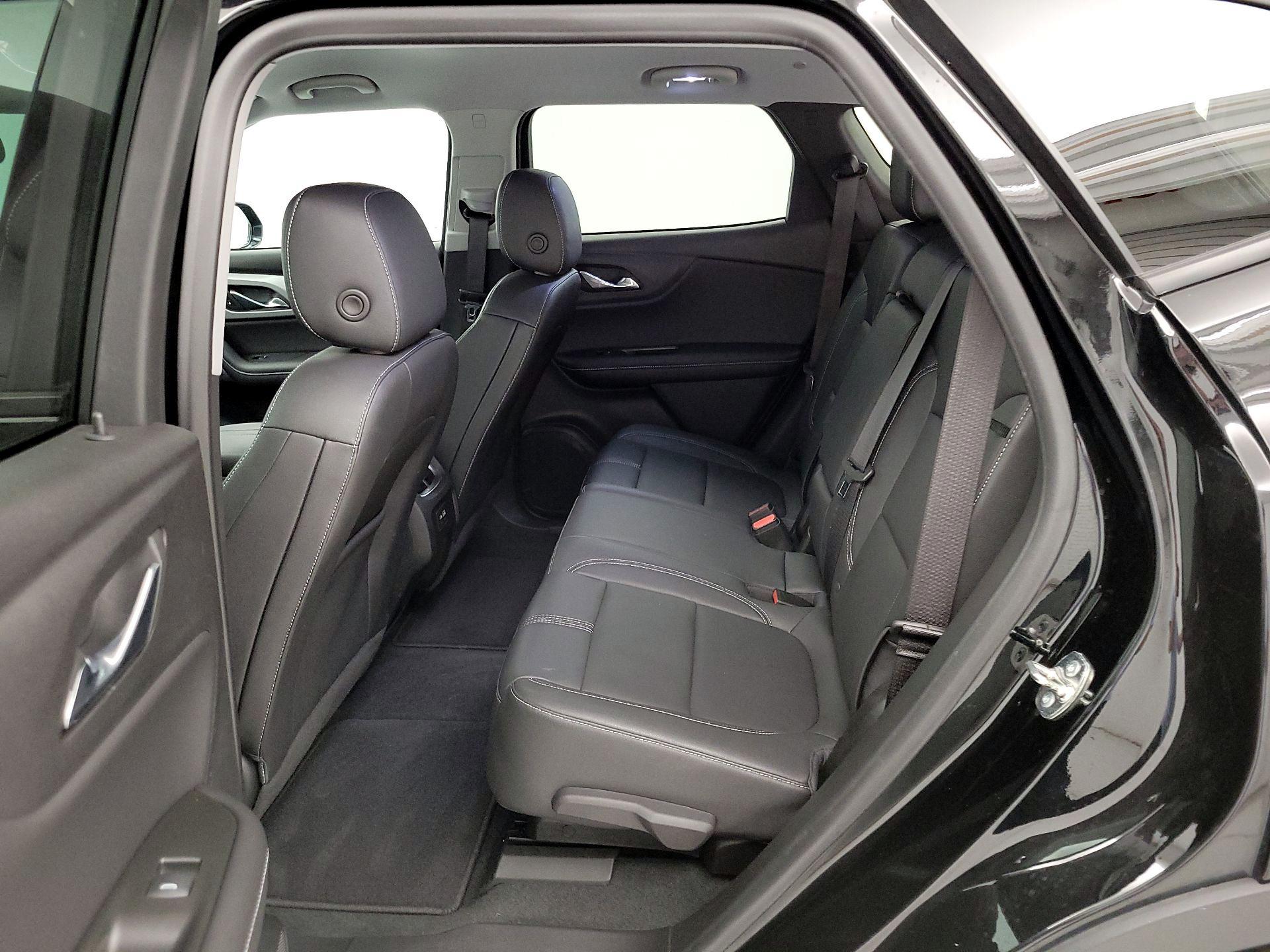 Thumbnail: 2024 Chevrolet Blazer - 19