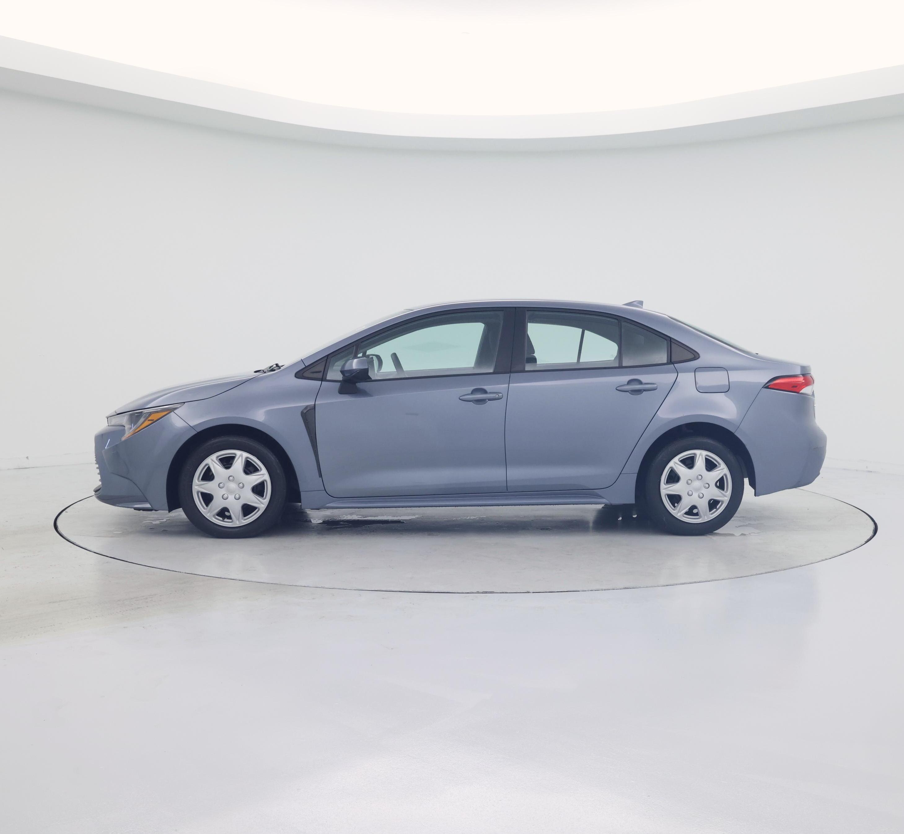 Thumbnail: 2024 Toyota Corolla - 3