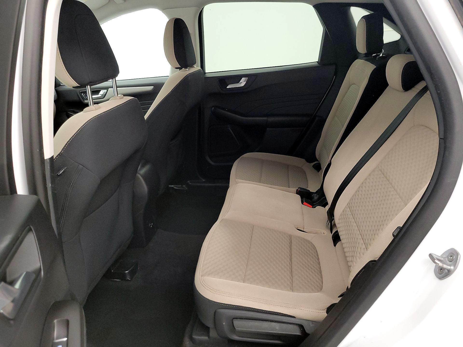 Thumbnail: 2021 Ford Escape - 19