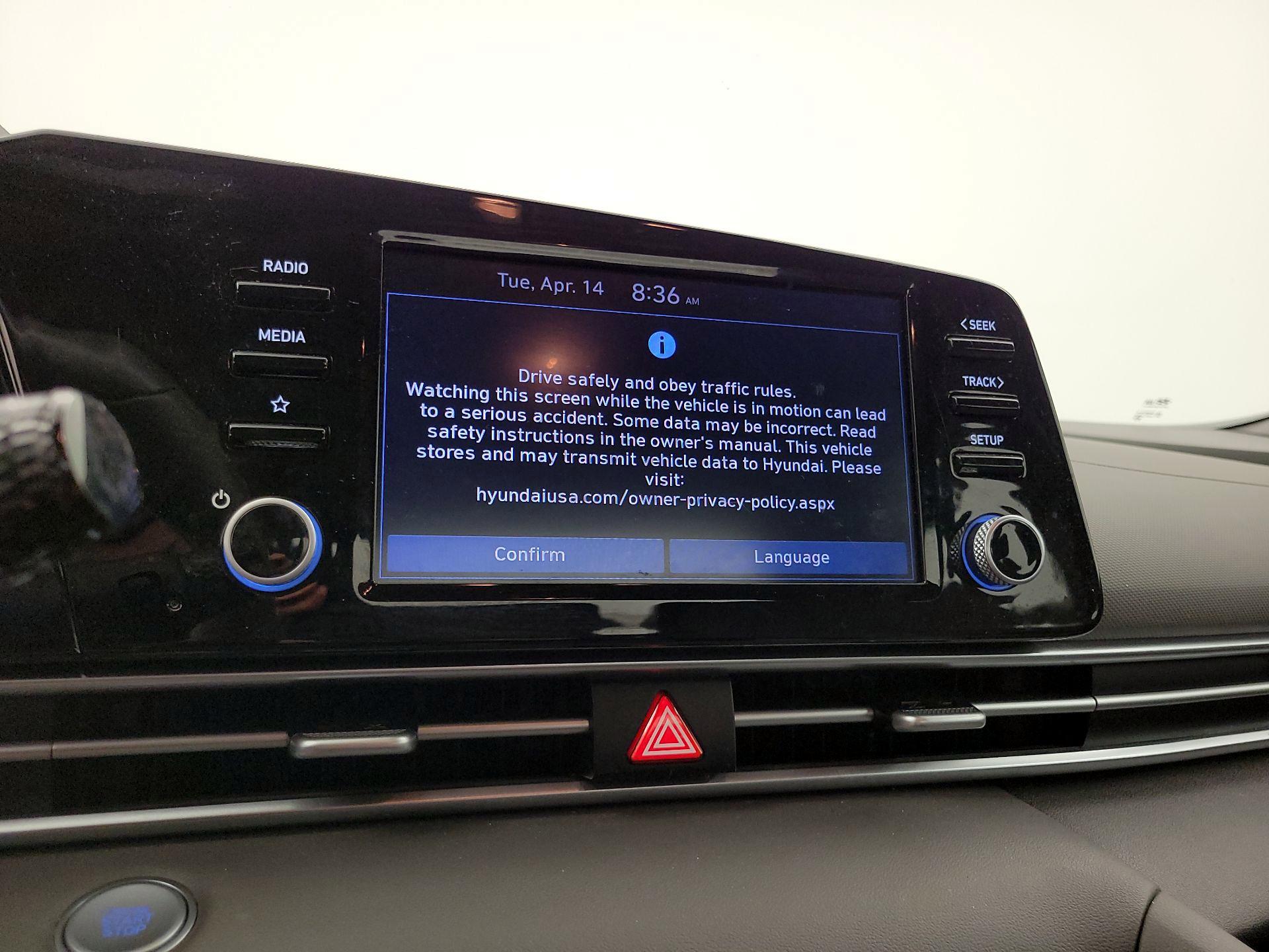 Thumbnail: 2022 Hyundai Elantra - 15