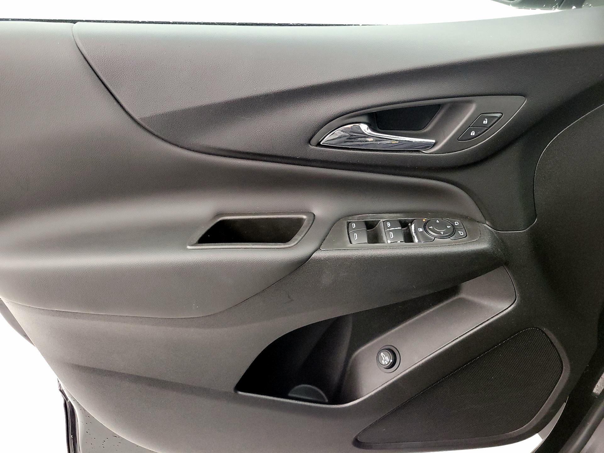 Thumbnail: 2024 Chevrolet Equinox - 12