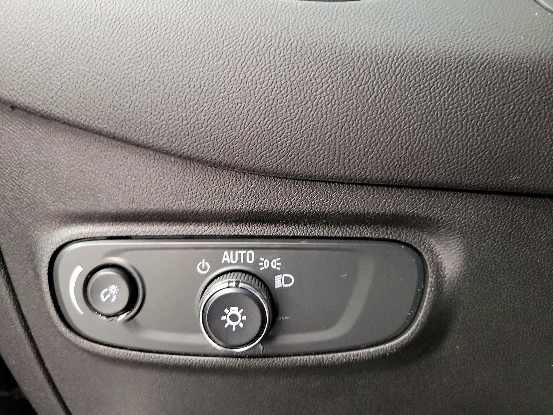 Thumbnail: 2024 Chevrolet Equinox - 13