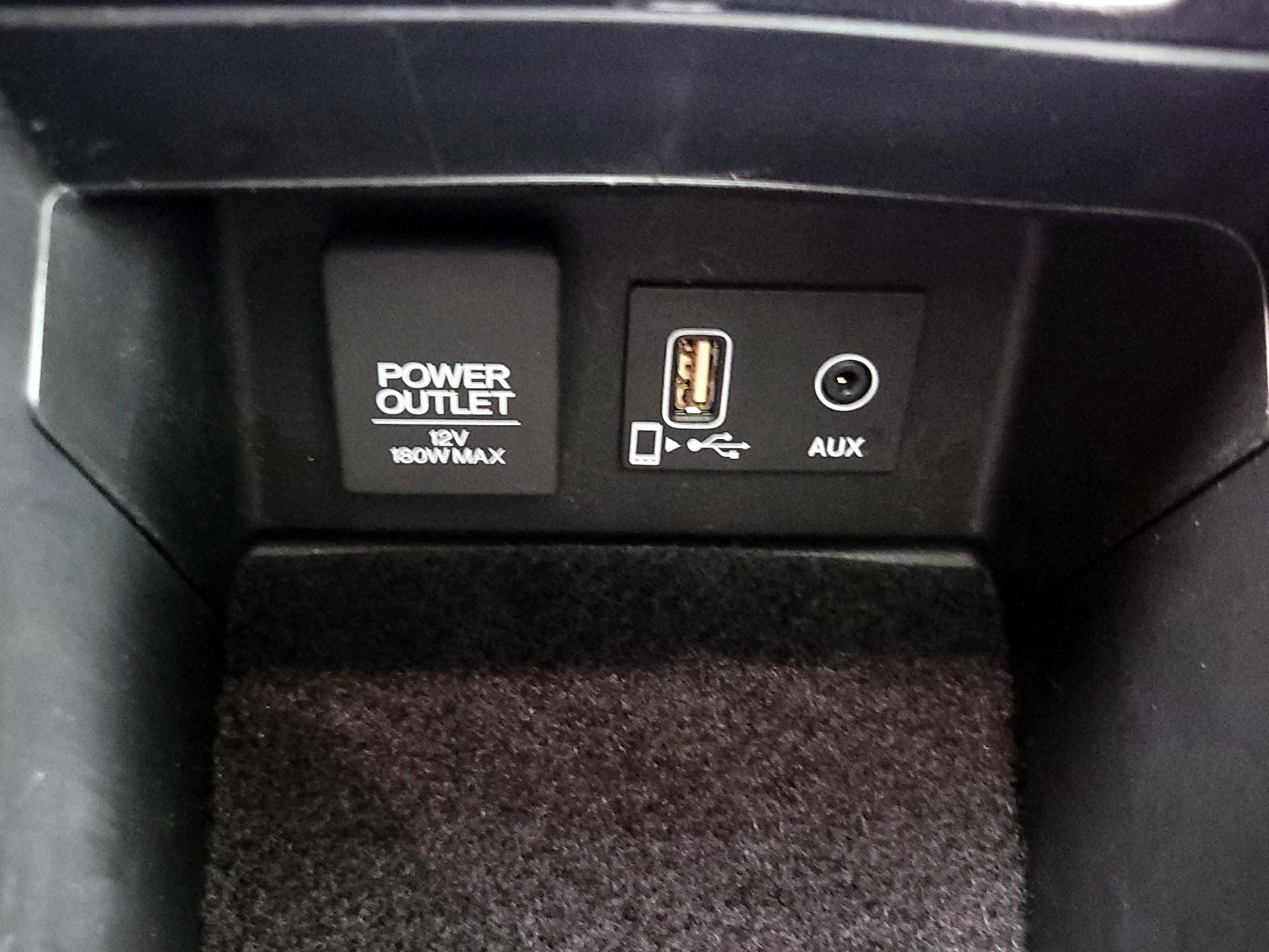 Thumbnail: 2021 Acura ILX - 18