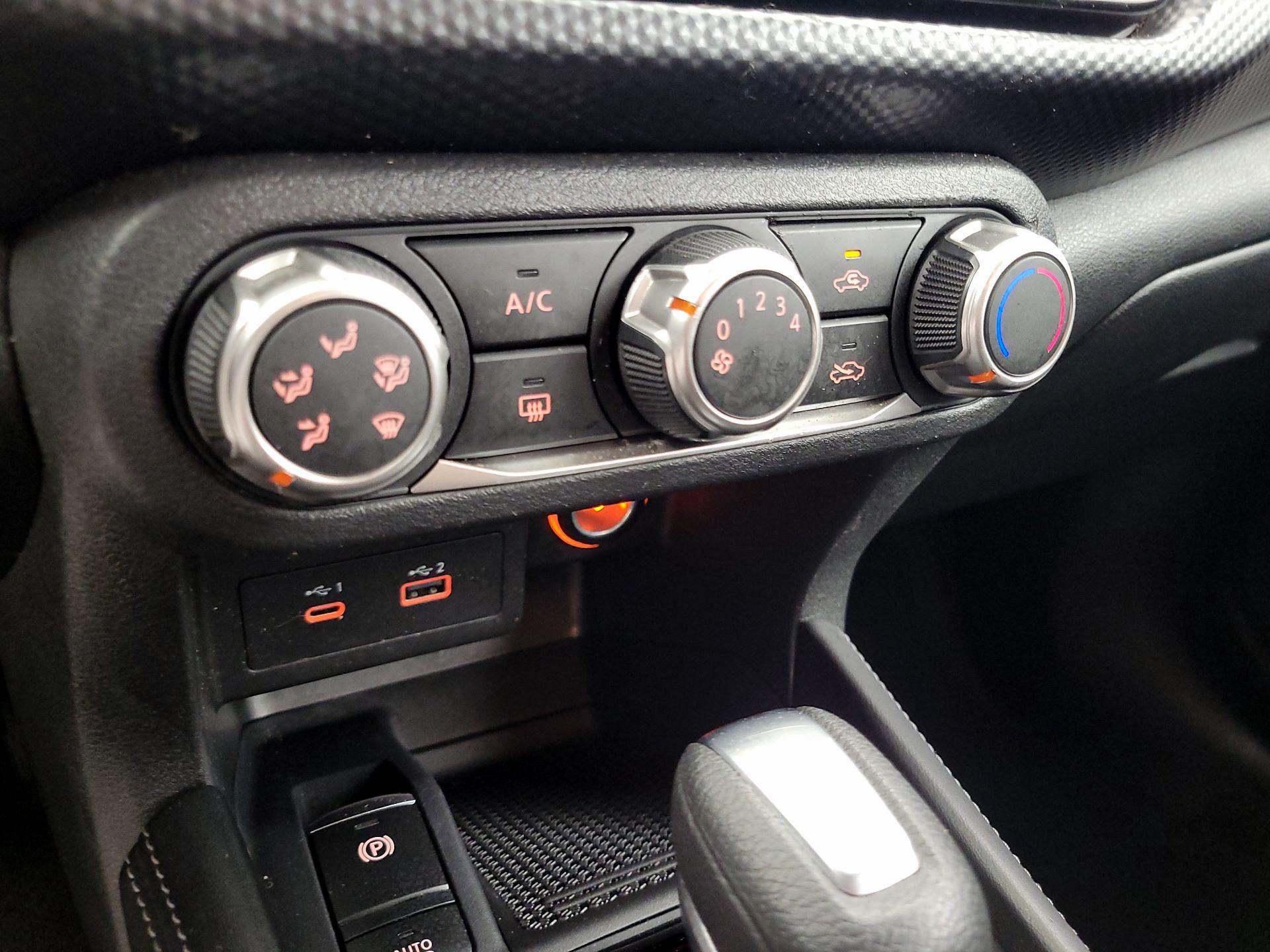 Thumbnail: 2024 Nissan Kicks - 15