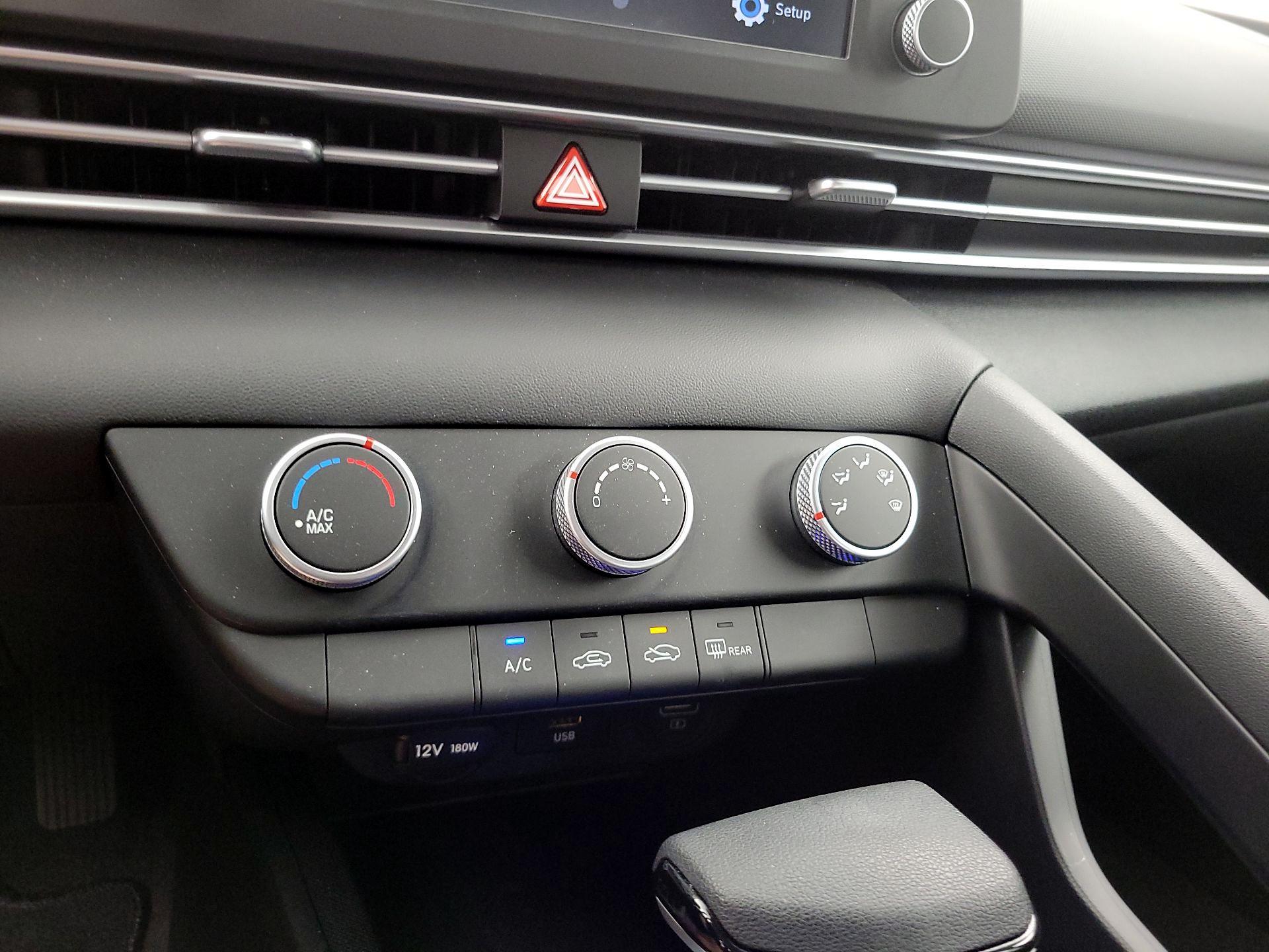 Thumbnail: 2023 Hyundai Elantra - 16