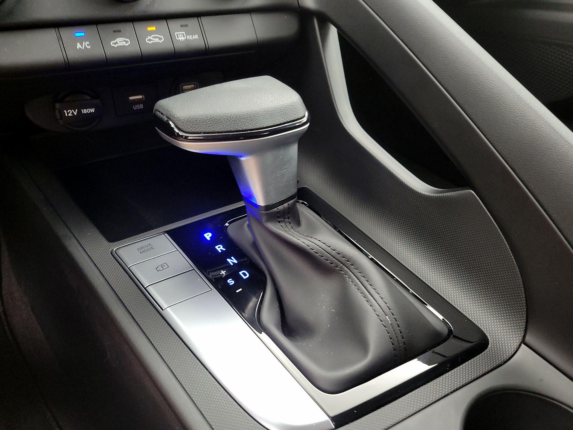 Thumbnail: 2023 Hyundai Elantra - 17