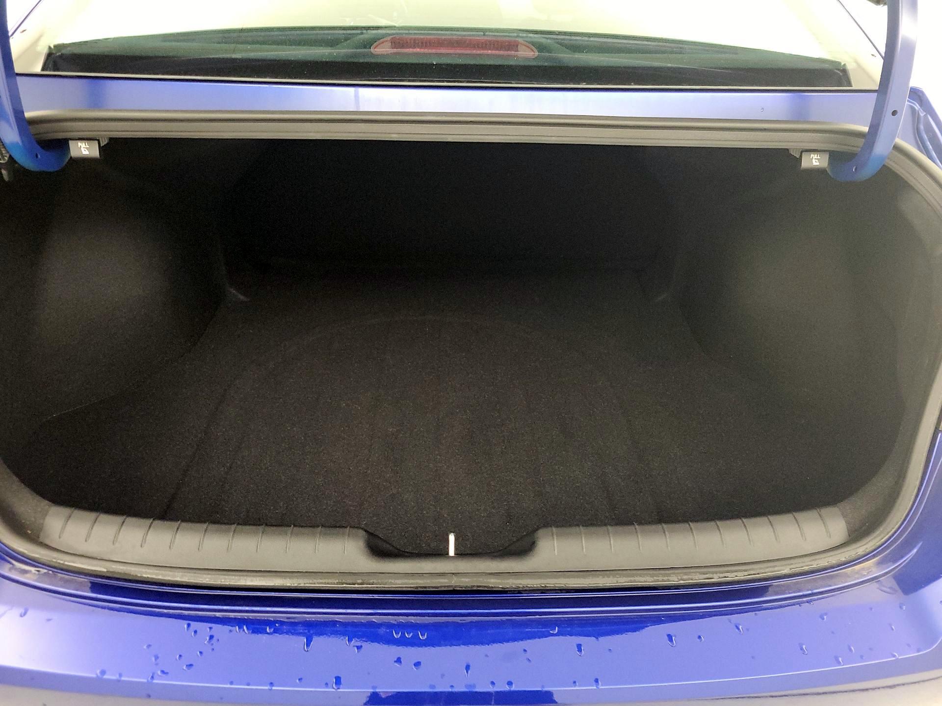 Thumbnail: 2023 Hyundai Elantra - 20