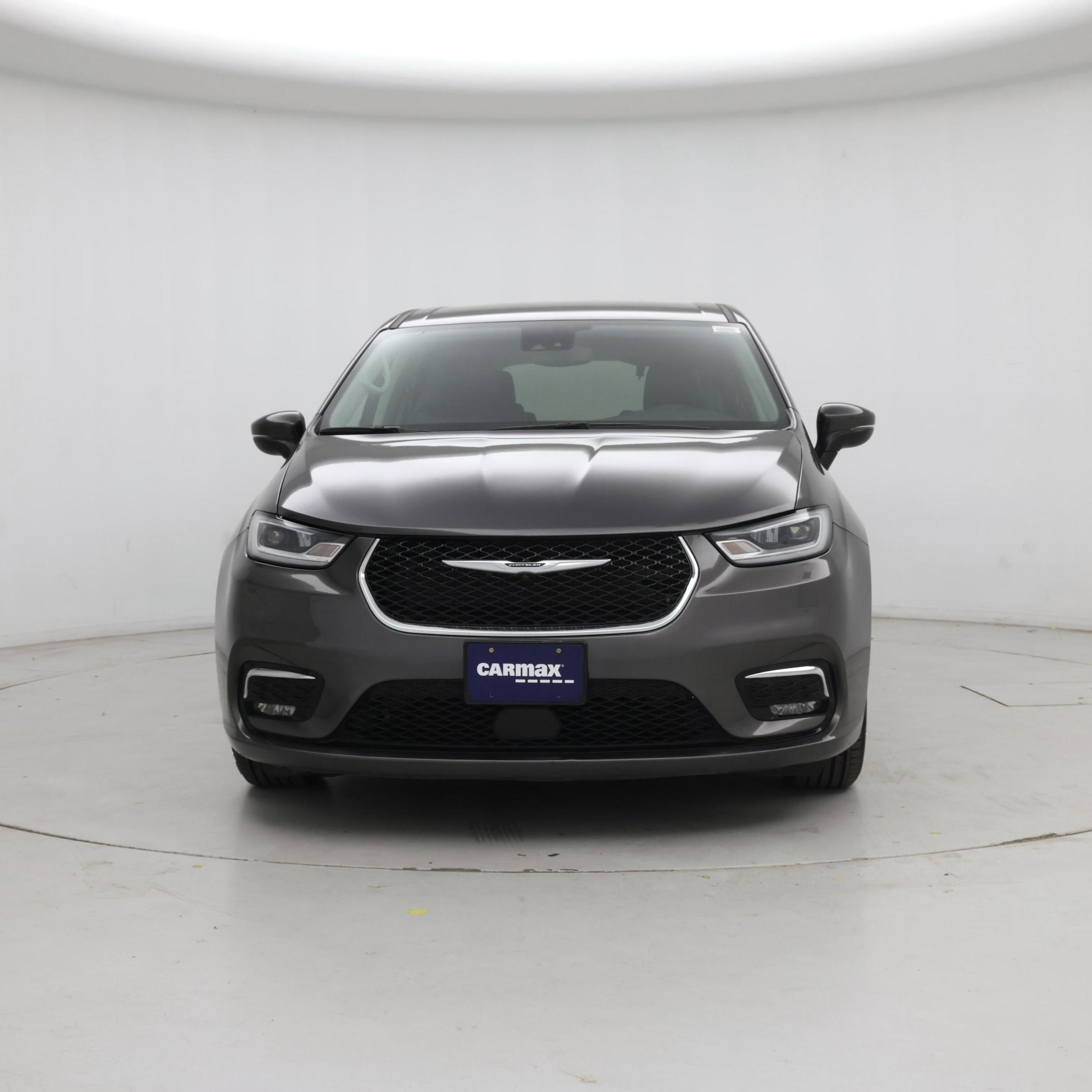 Thumbnail: 2023 Chrysler Pacifica - 5