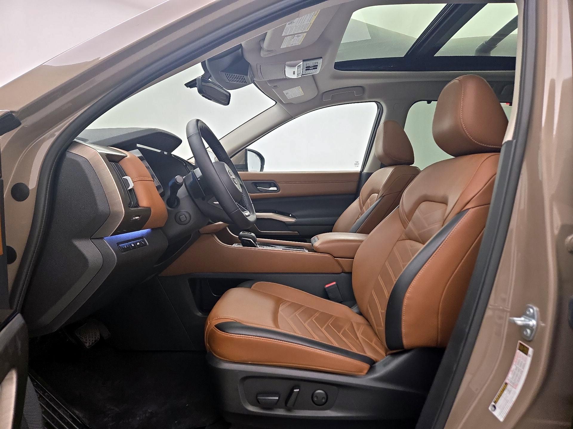 Thumbnail: 2024 Nissan Pathfinder - 11