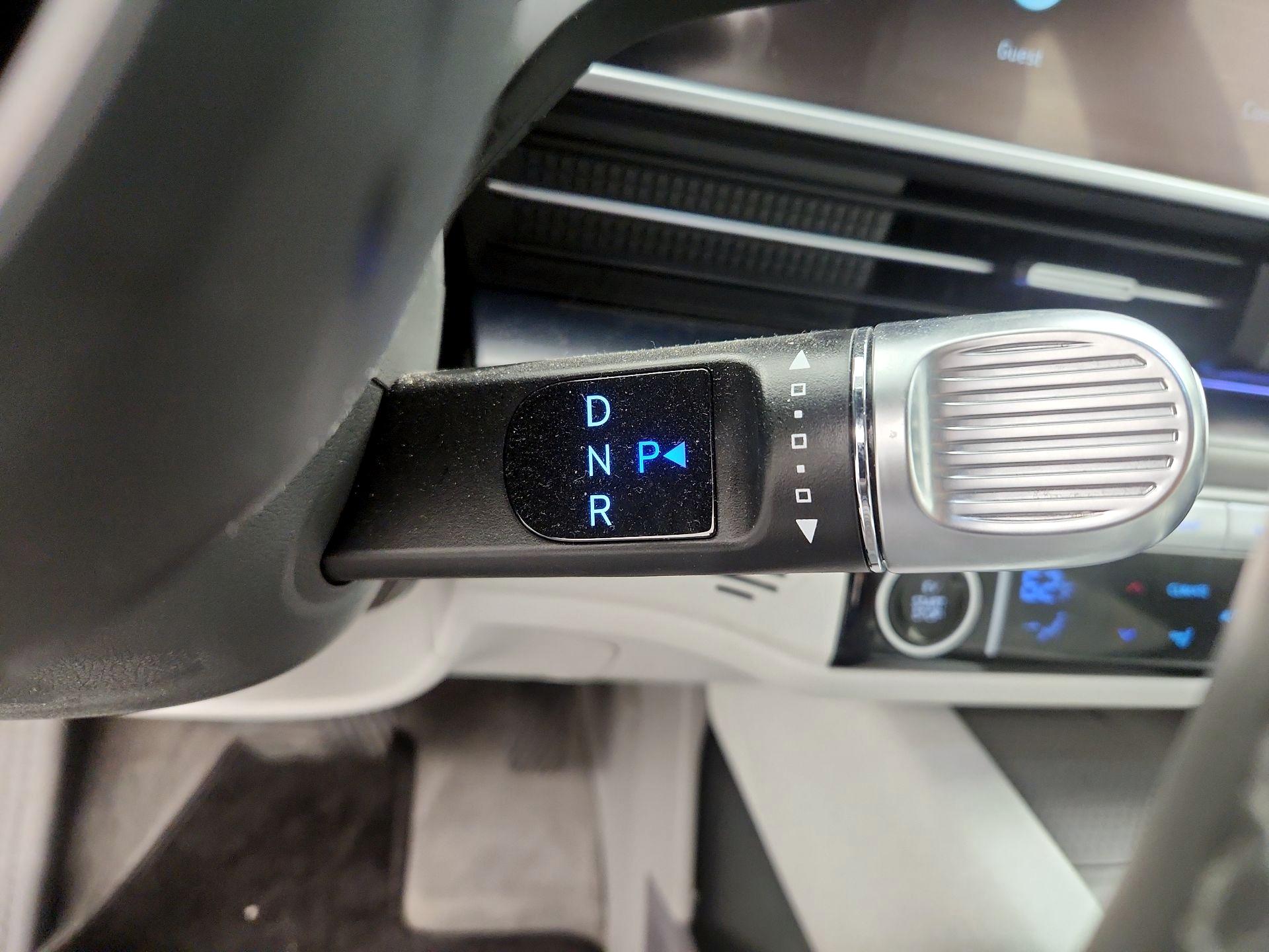 Thumbnail: 2024 Hyundai Ioniq 6 - 18