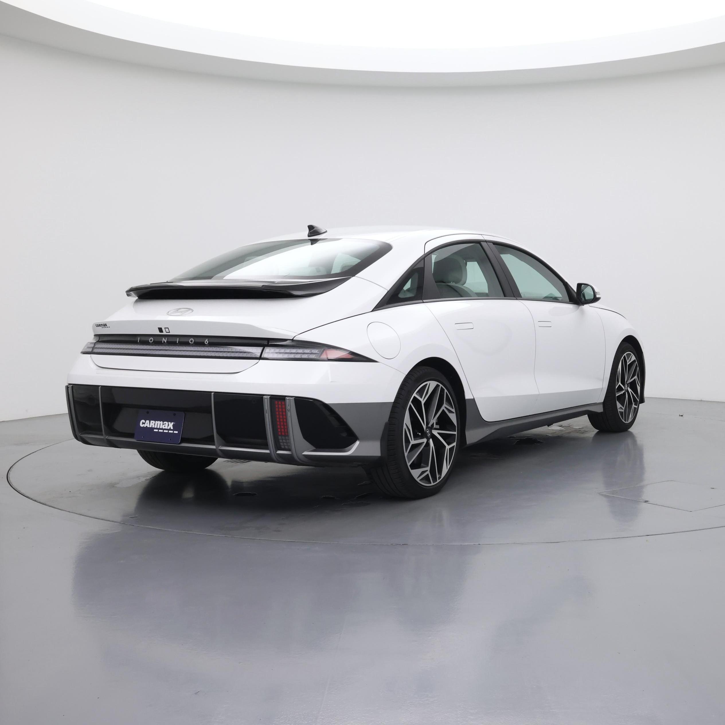 Thumbnail: 2024 Hyundai Ioniq 6 - 8