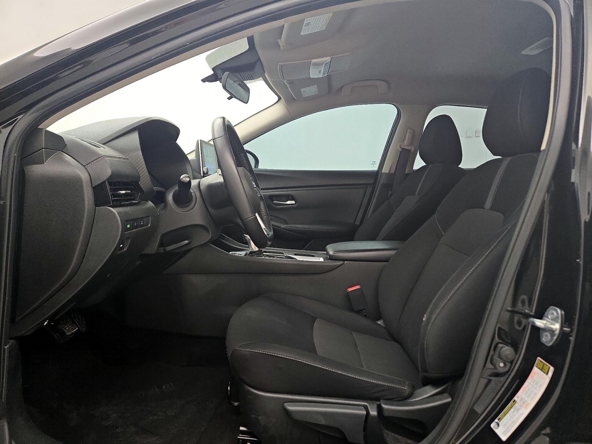 Thumbnail: 2023 Nissan Sentra - 11