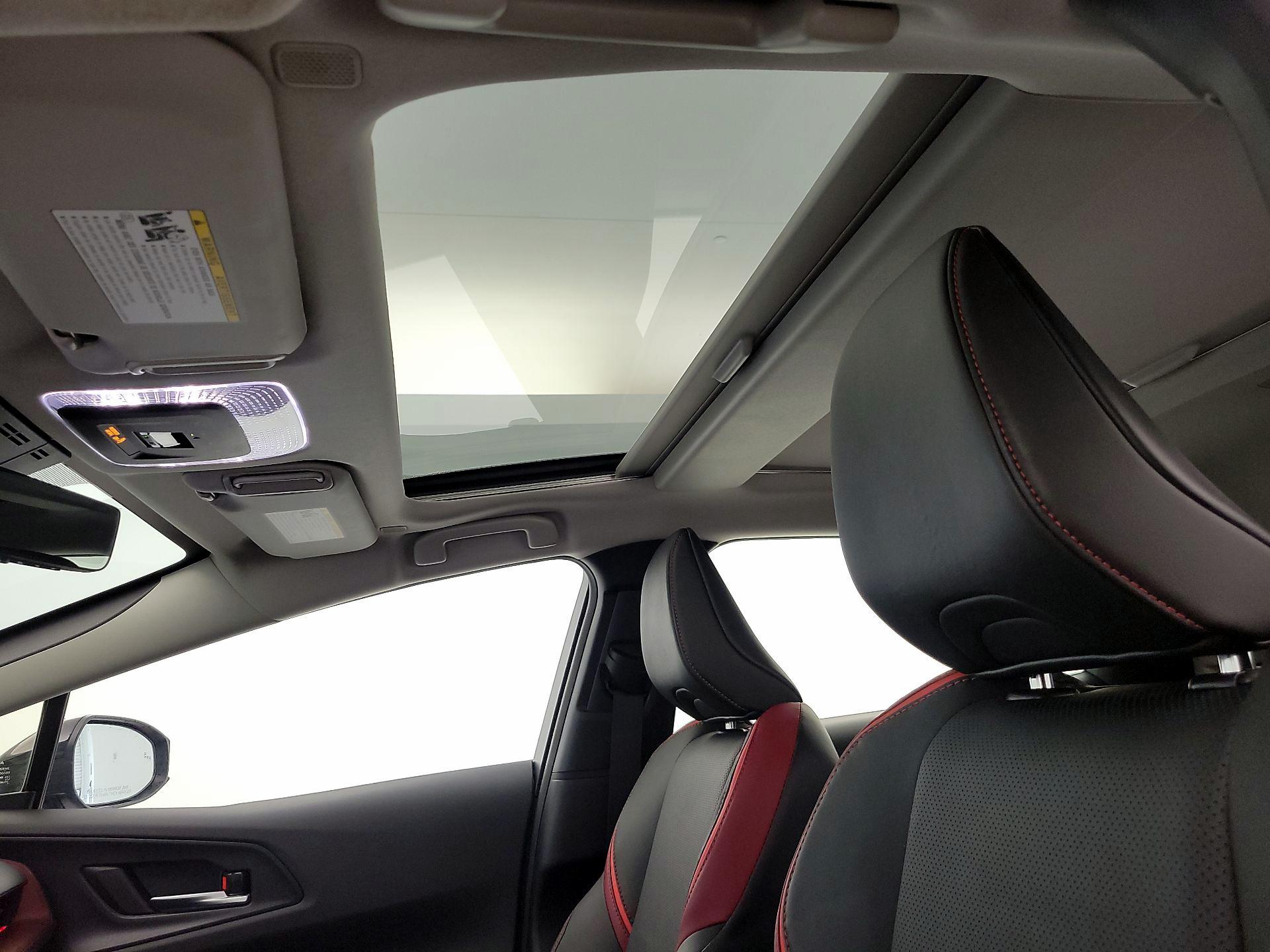 Thumbnail: 2024 Toyota Prius Prime - 19