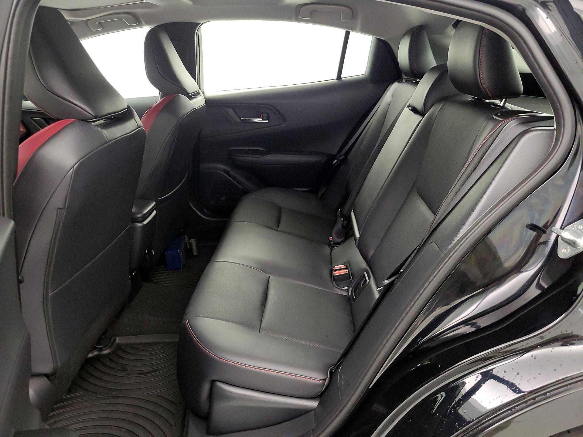 Thumbnail: 2024 Toyota Prius Prime - 20