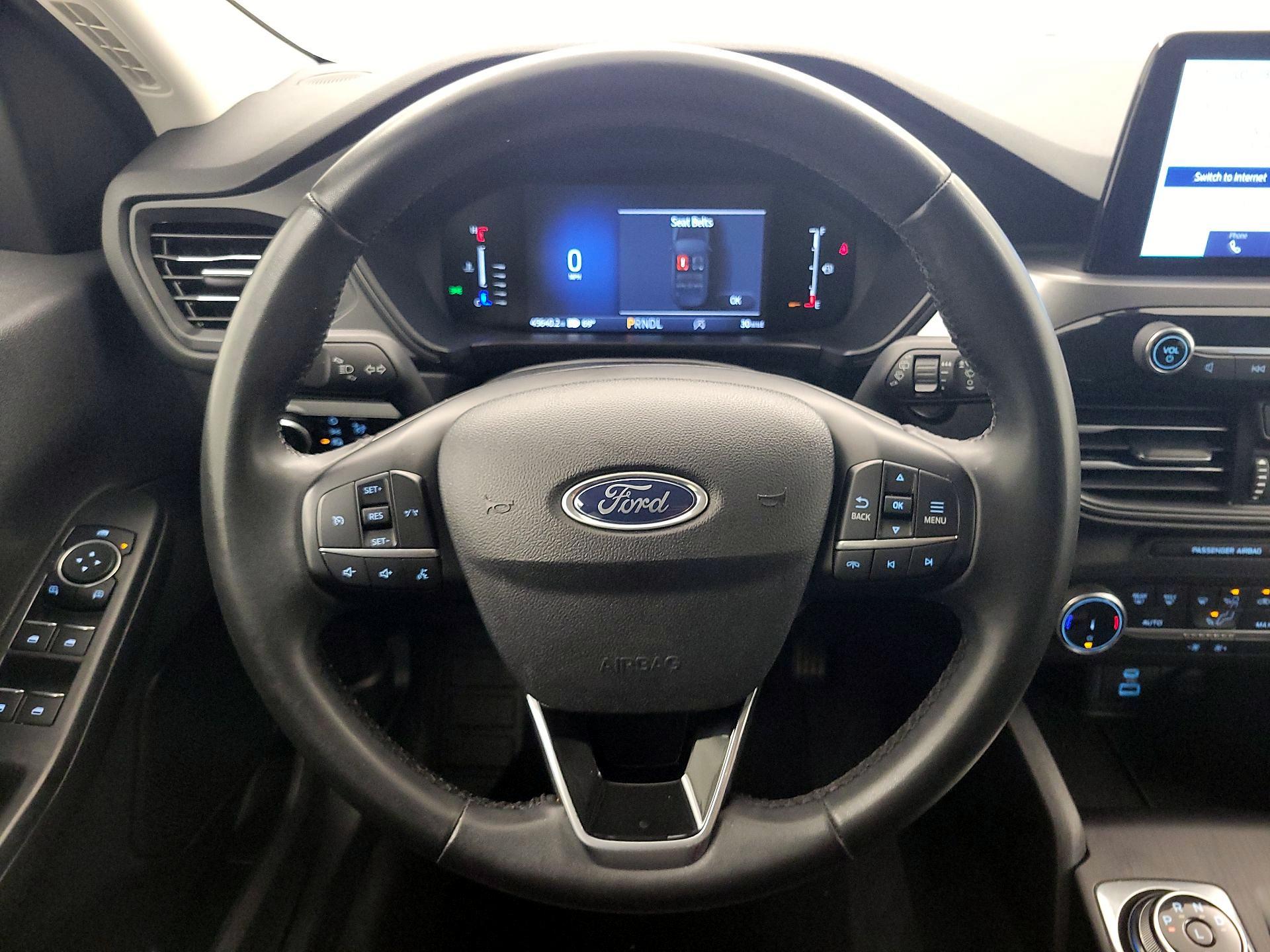 Thumbnail: 2023 Ford Escape - 10