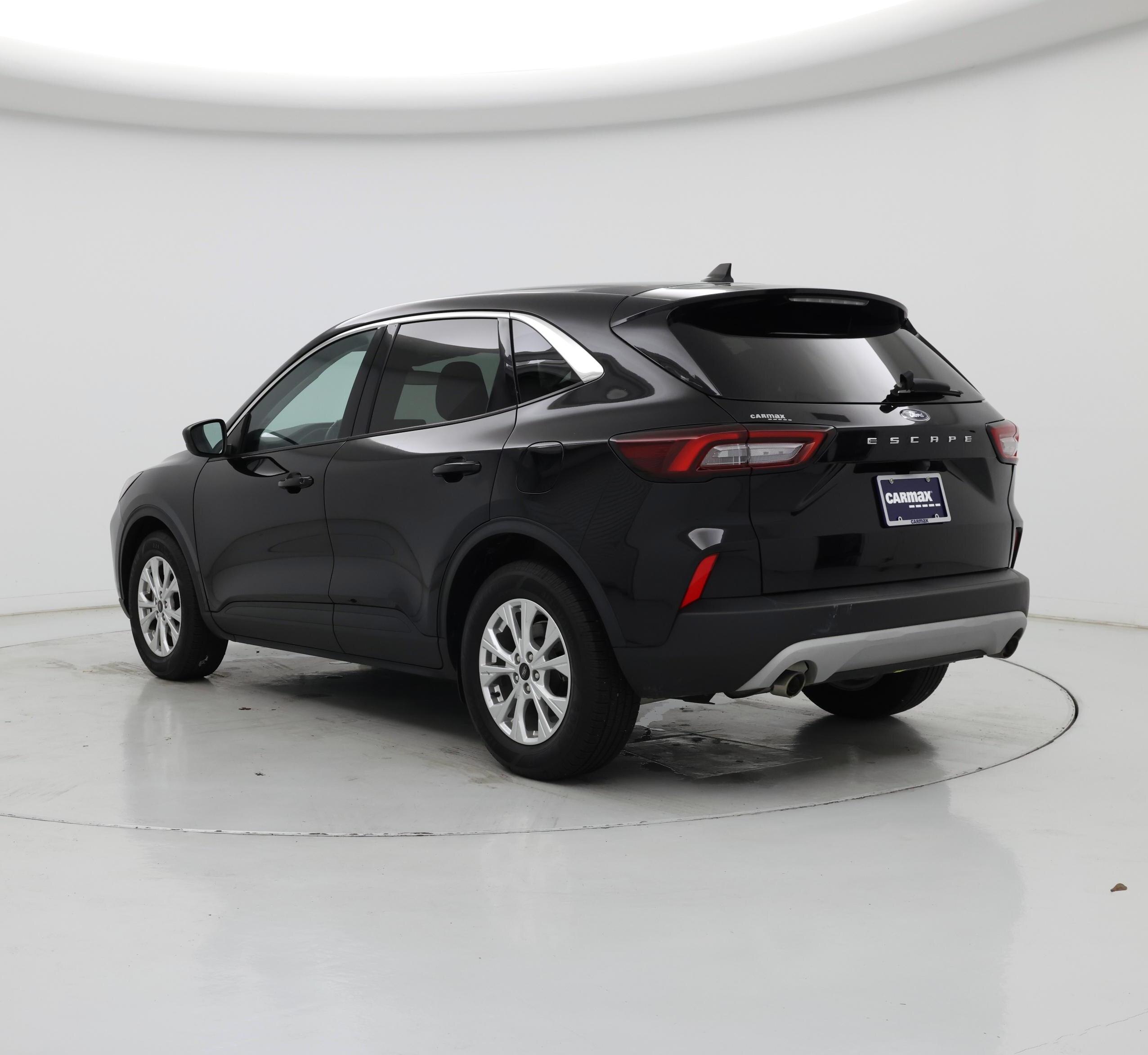 Thumbnail: 2023 Ford Escape - 2