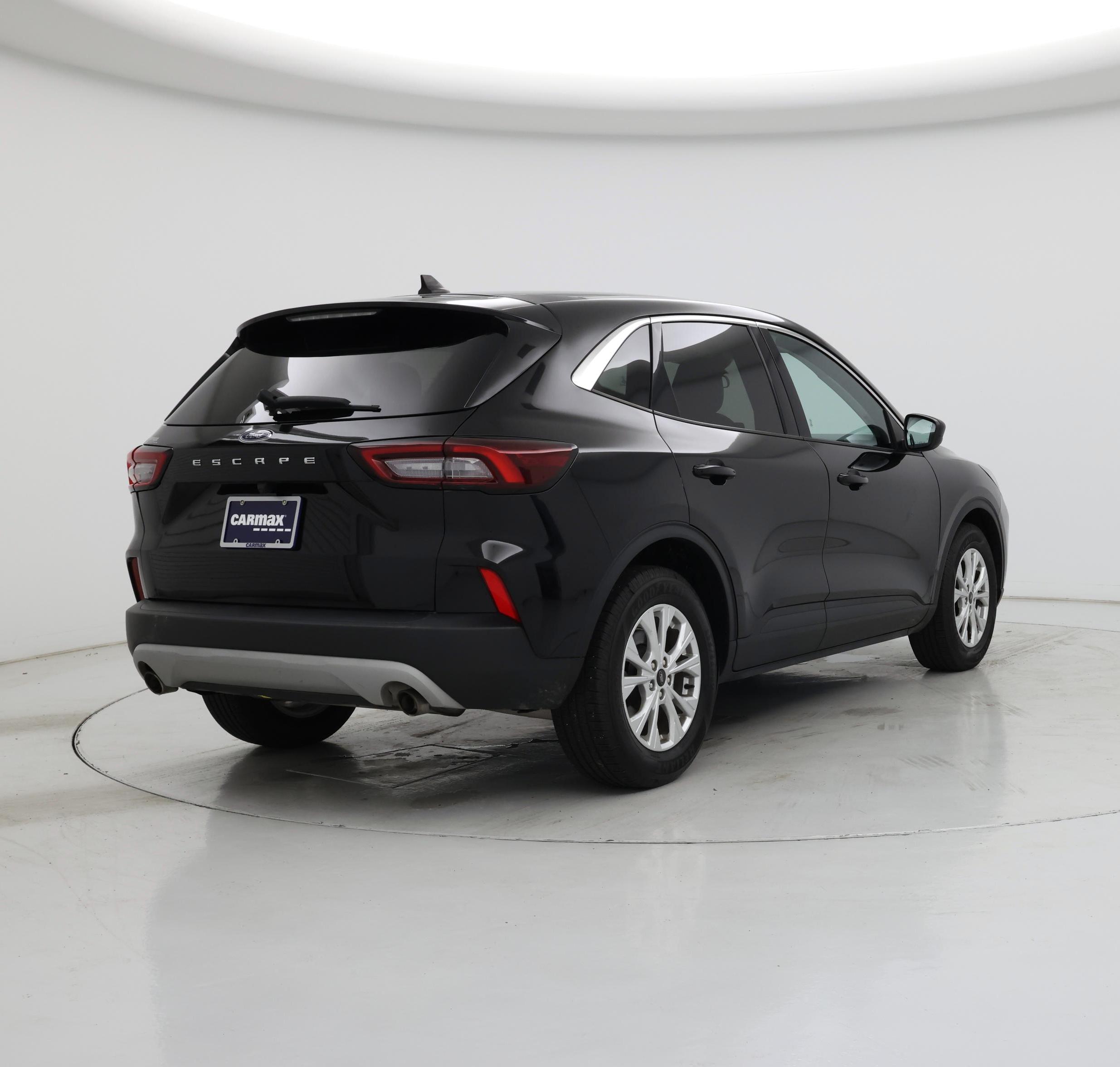 Thumbnail: 2023 Ford Escape - 8