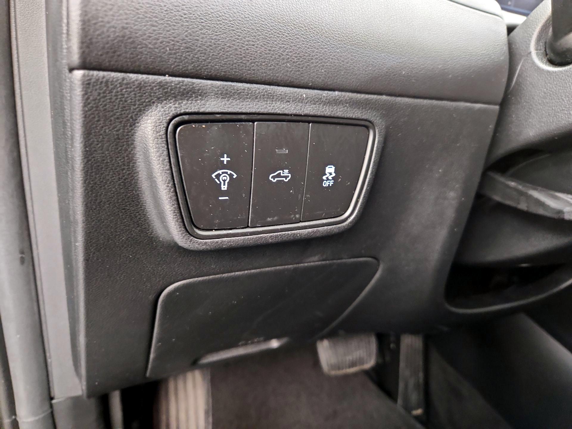 Thumbnail: 2023 Hyundai Santa Cruz - 13