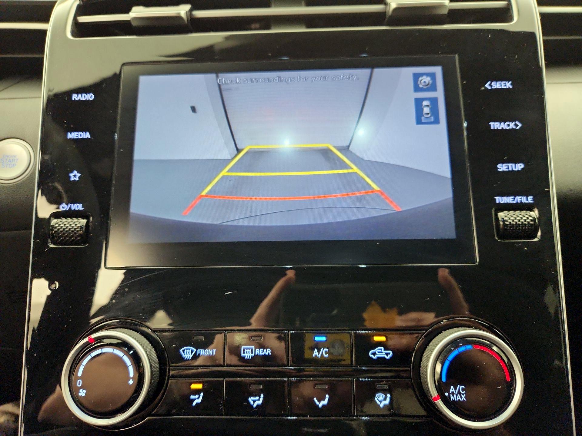 Thumbnail: 2023 Hyundai Santa Cruz - 14