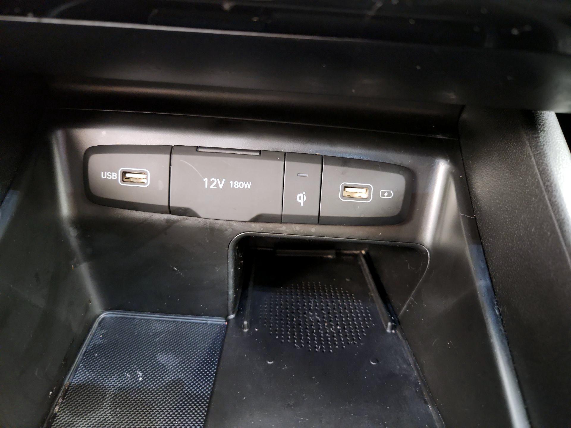 Thumbnail: 2023 Hyundai Santa Cruz - 18