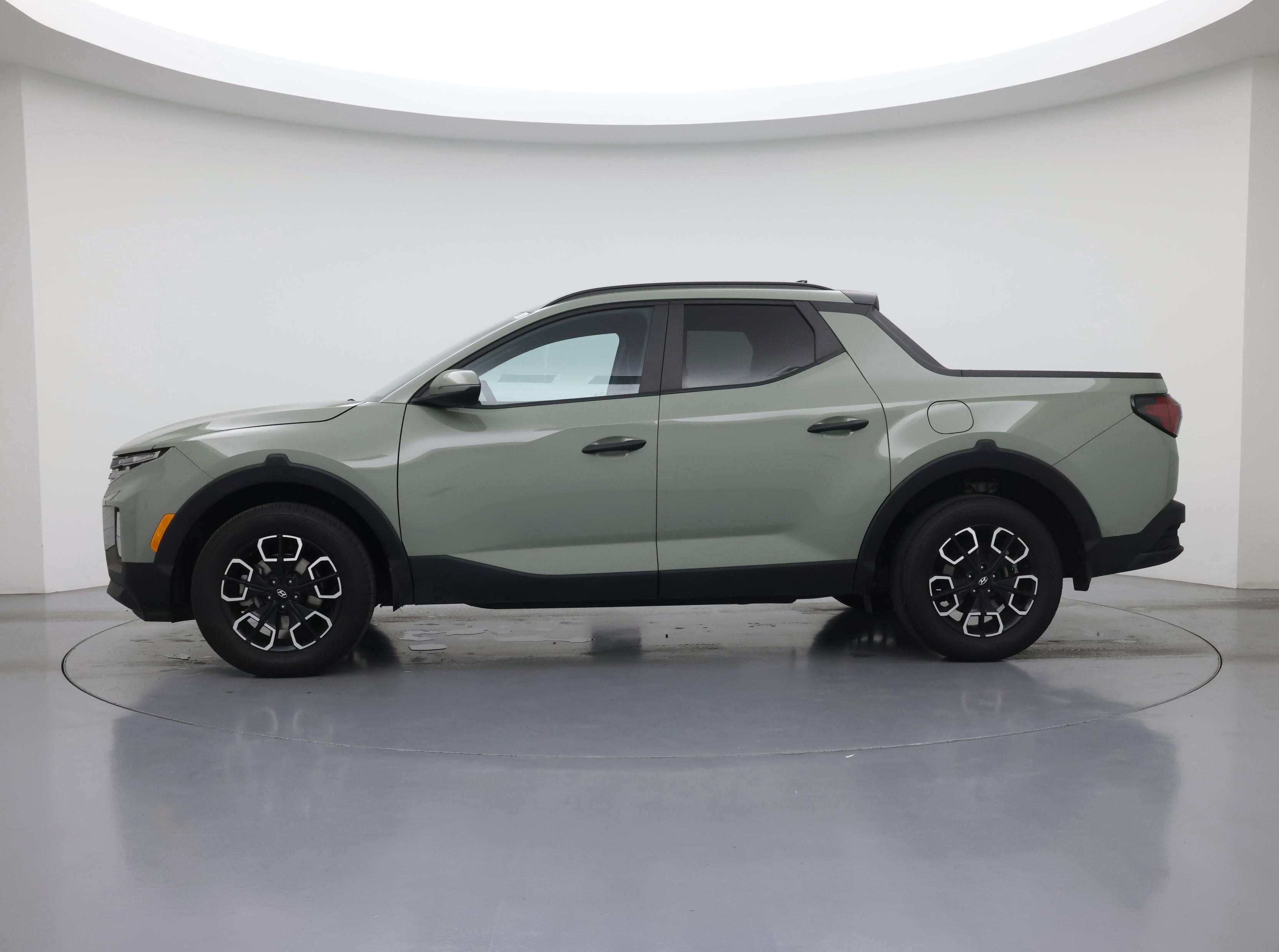 Thumbnail: 2023 Hyundai Santa Cruz - 3