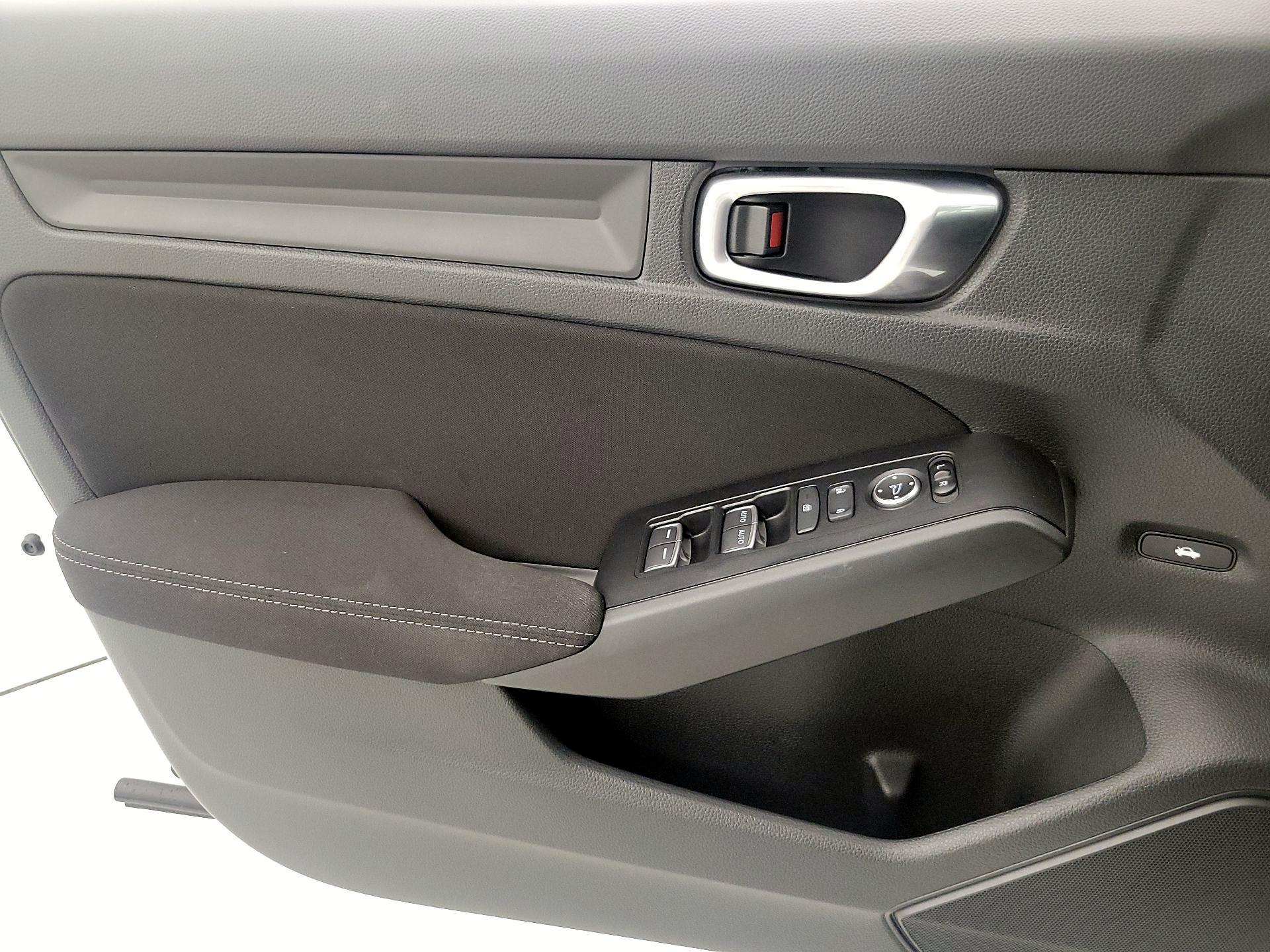 Thumbnail: 2023 Honda Civic - 12