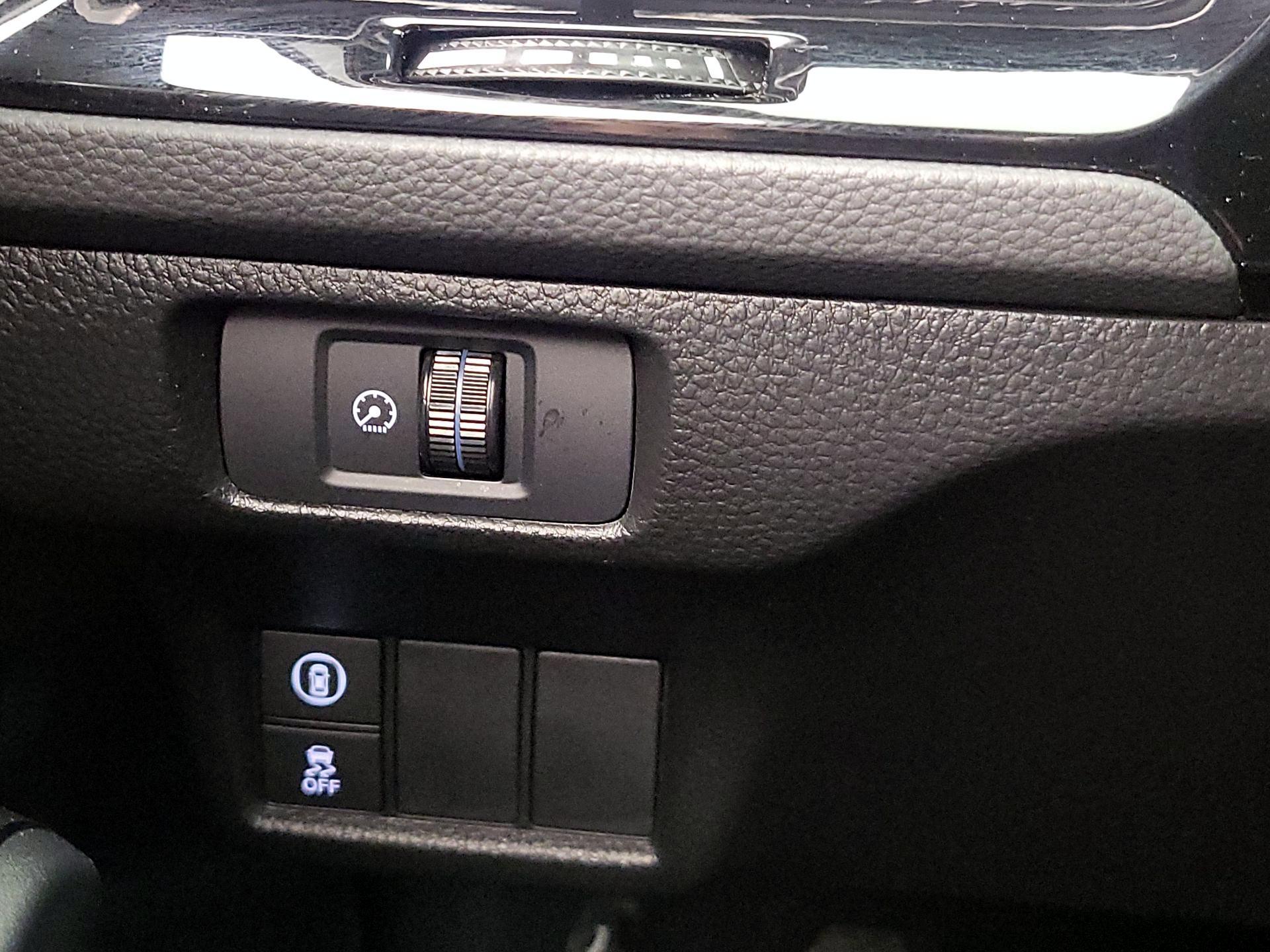 Thumbnail: 2023 Honda Civic - 13