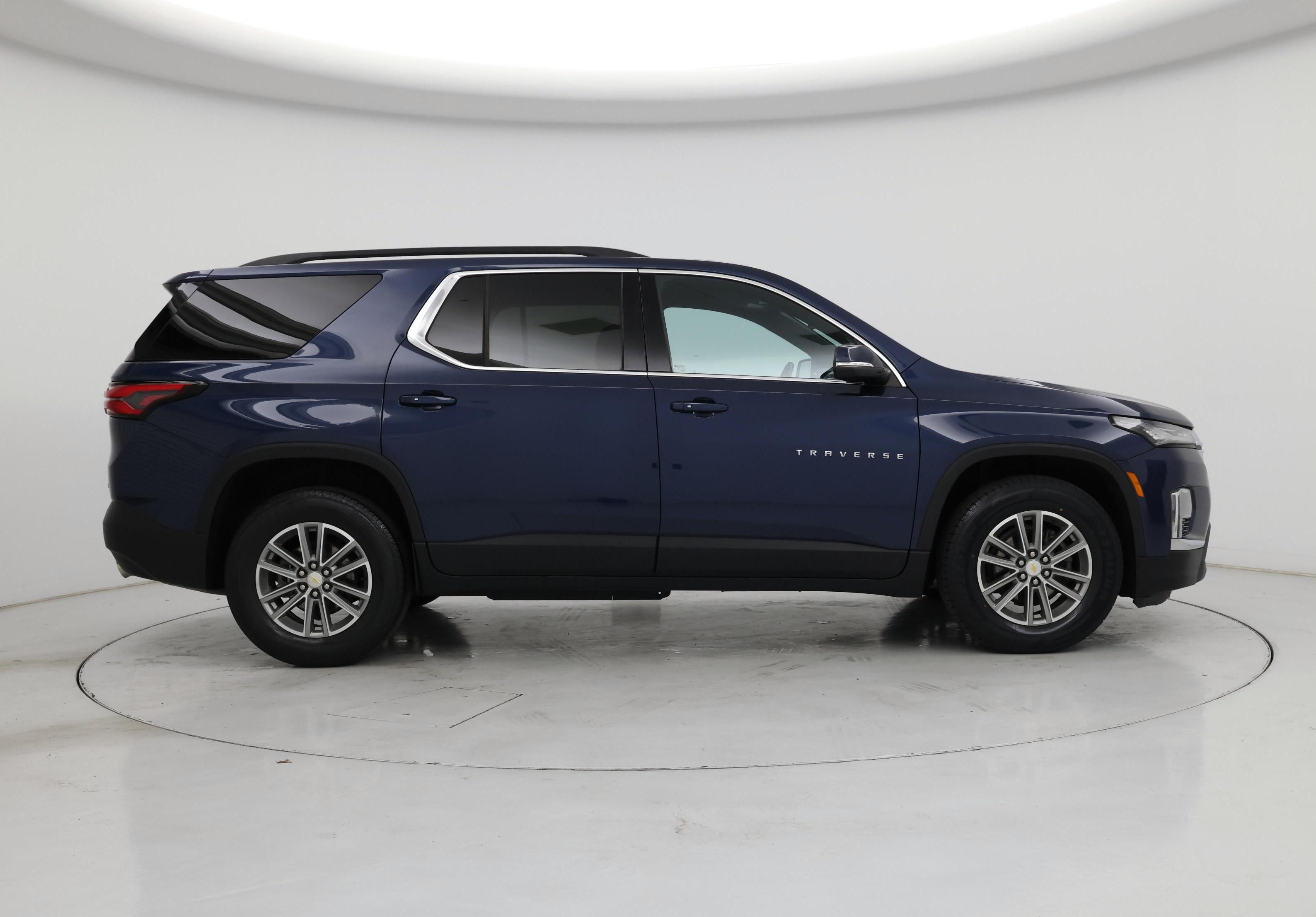 Thumbnail: 2023 Chevrolet Traverse - 7