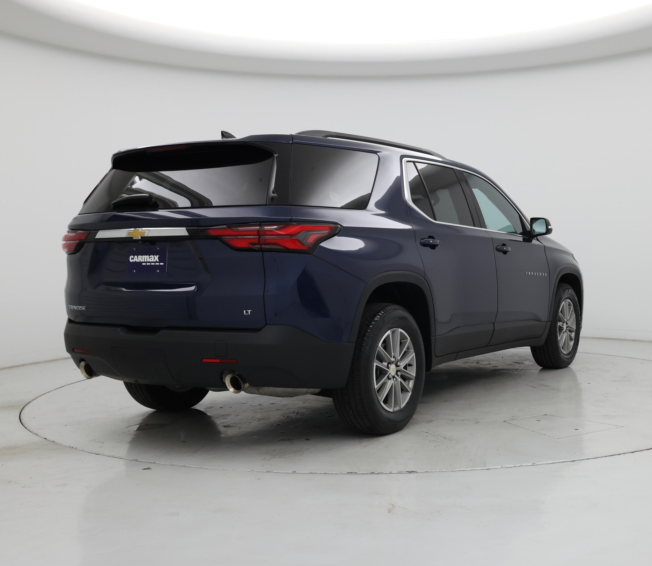 Thumbnail: 2023 Chevrolet Traverse - 8