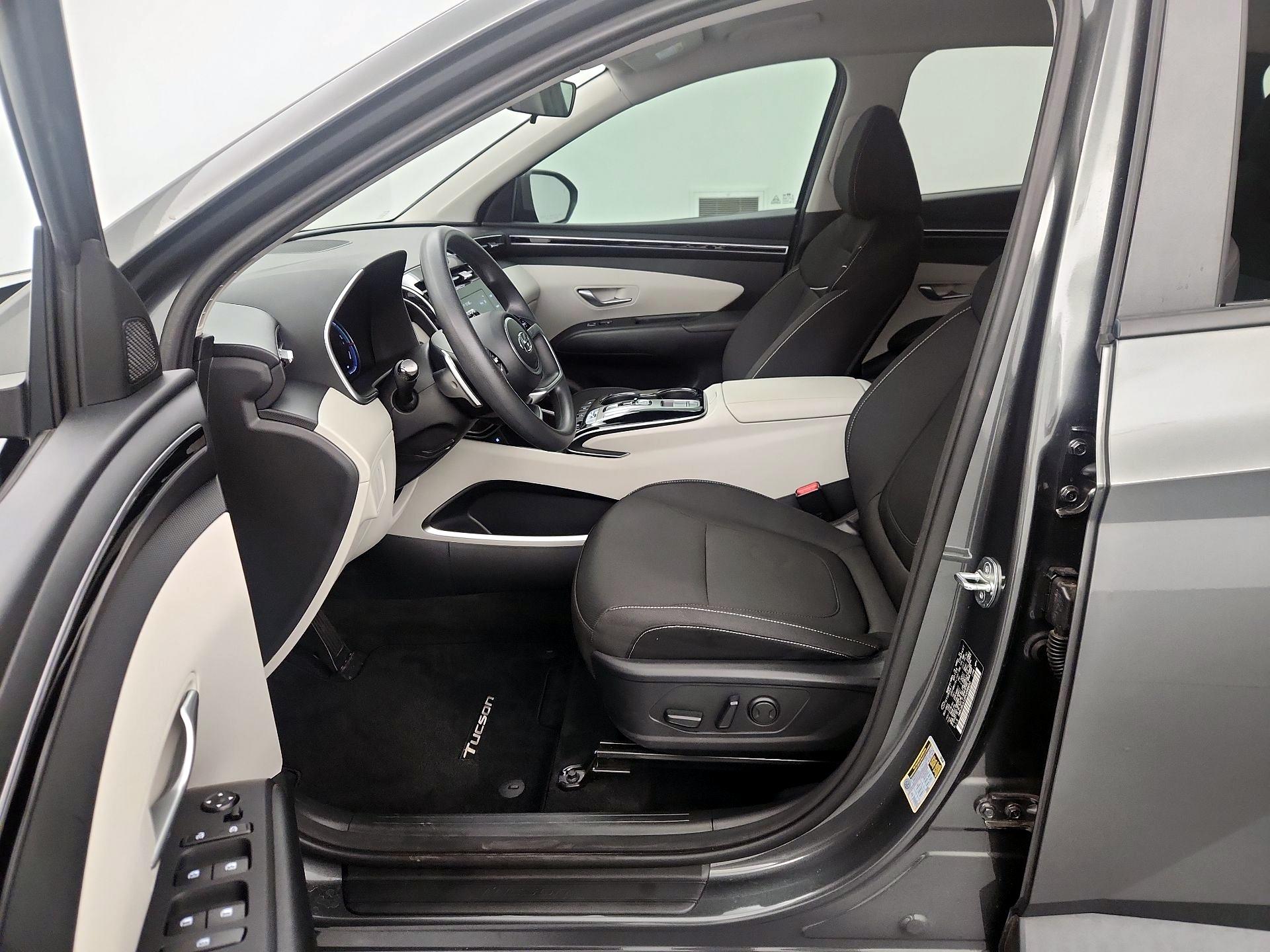 Thumbnail: 2023 Hyundai Tucson - 11