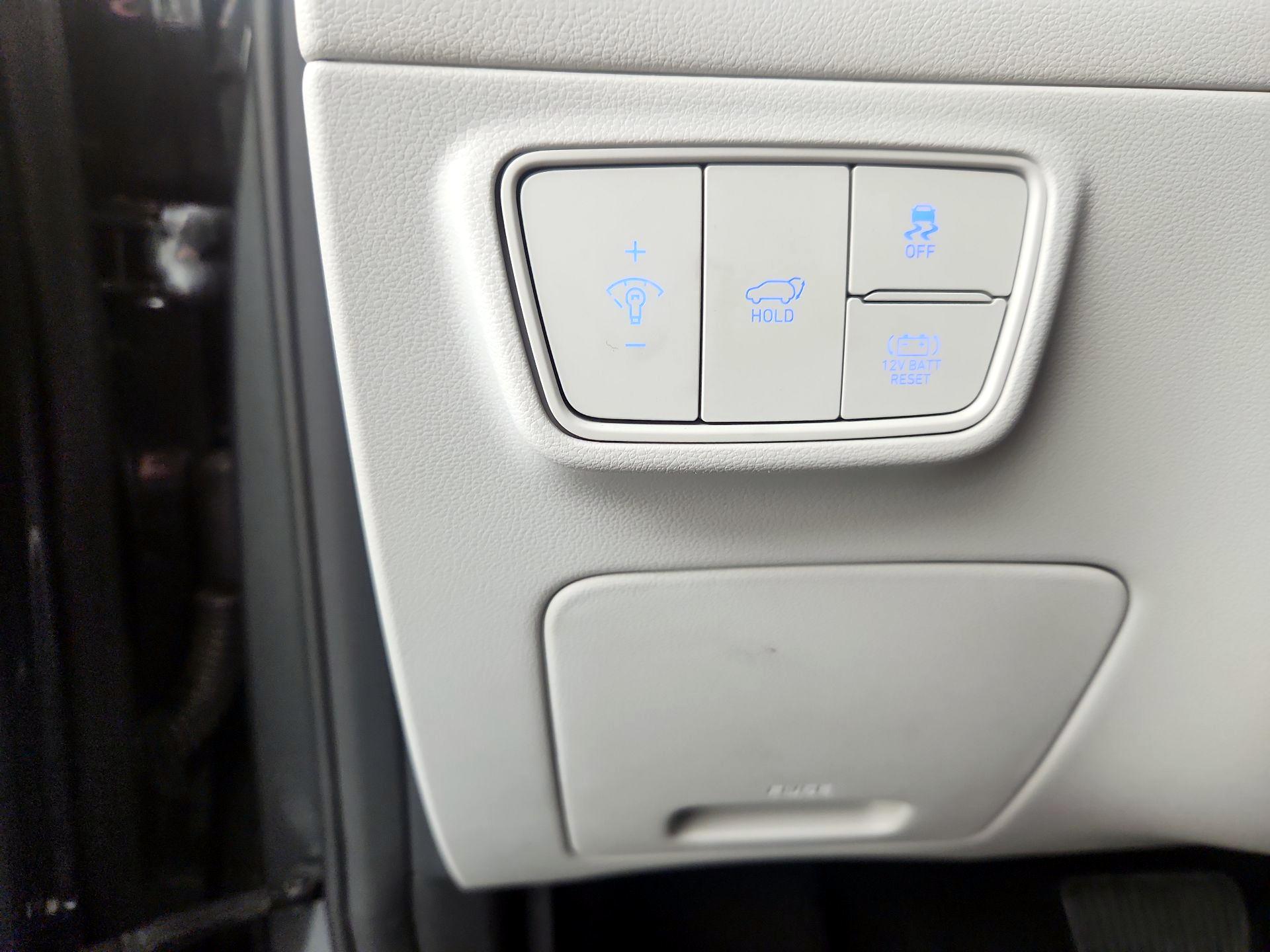 Thumbnail: 2023 Hyundai Tucson - 13