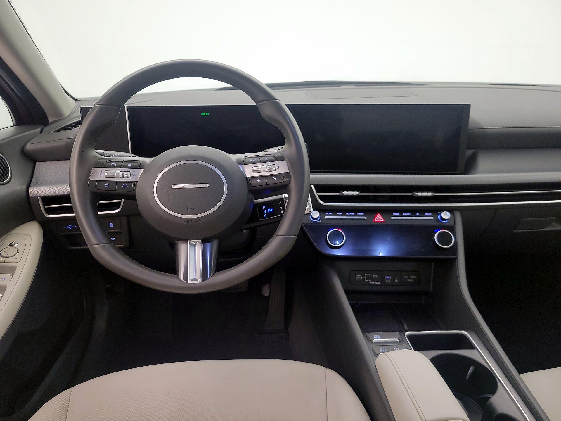 Thumbnail: 2024 Hyundai Sonata - 10
