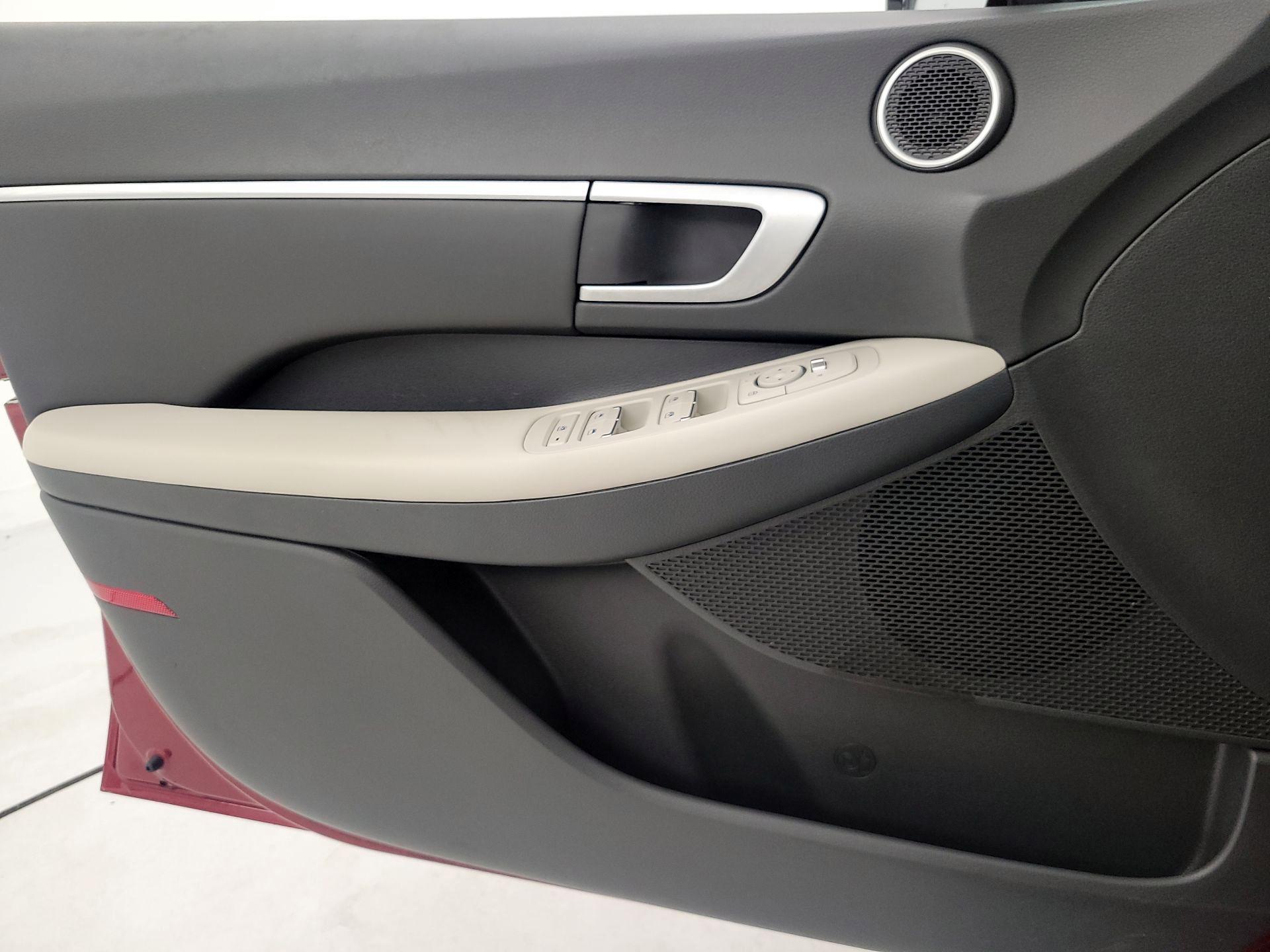 Thumbnail: 2024 Hyundai Sonata - 12