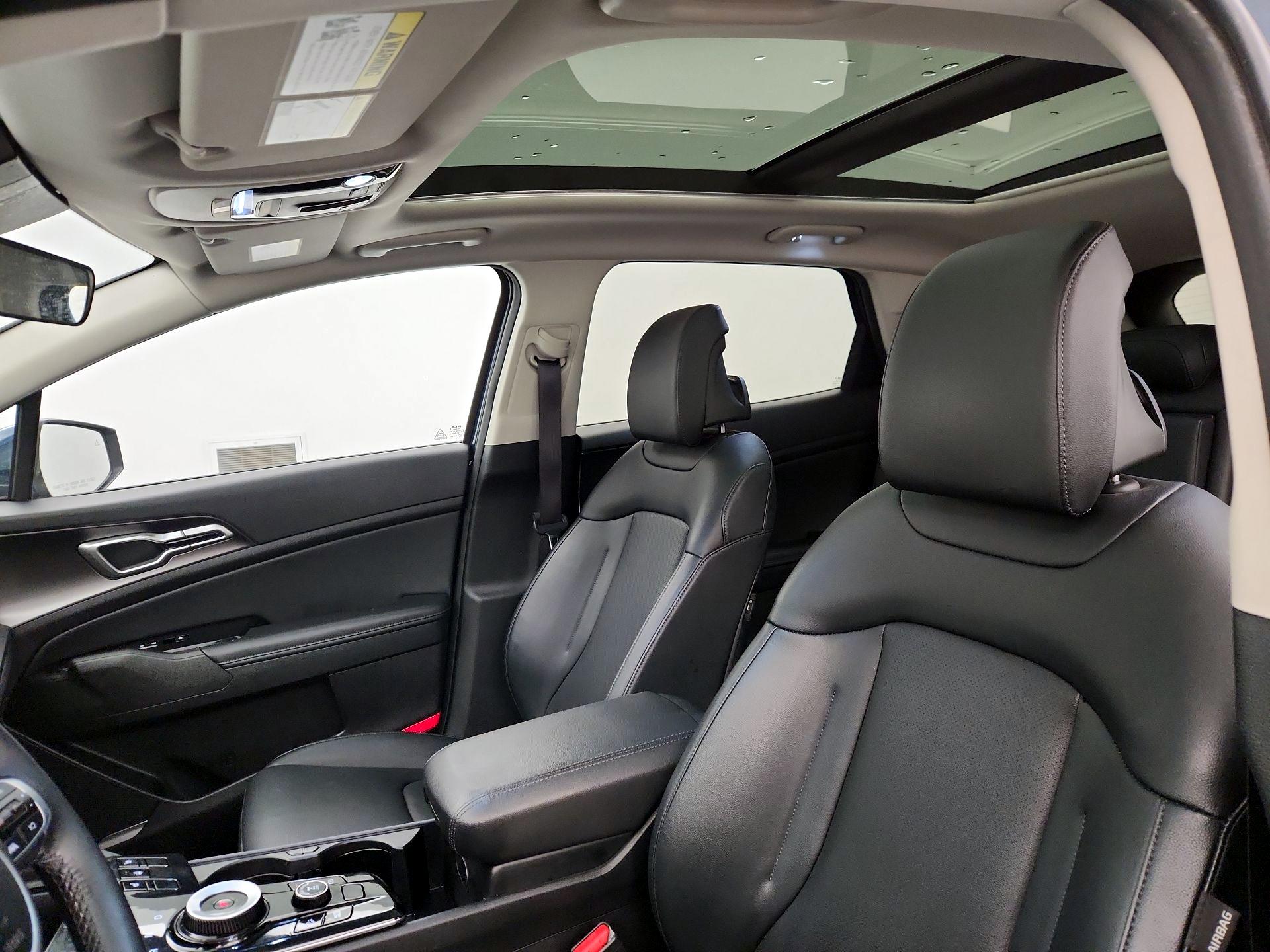 Thumbnail: 2023 Kia Sportage - 19