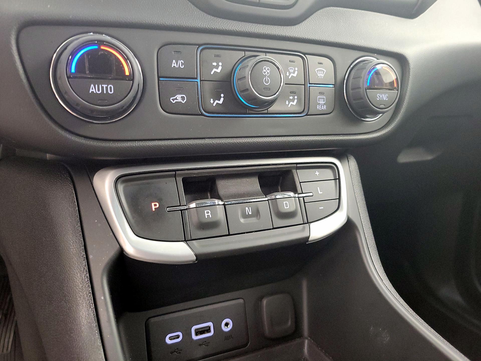 Thumbnail: 2023 GMC Terrain - 17