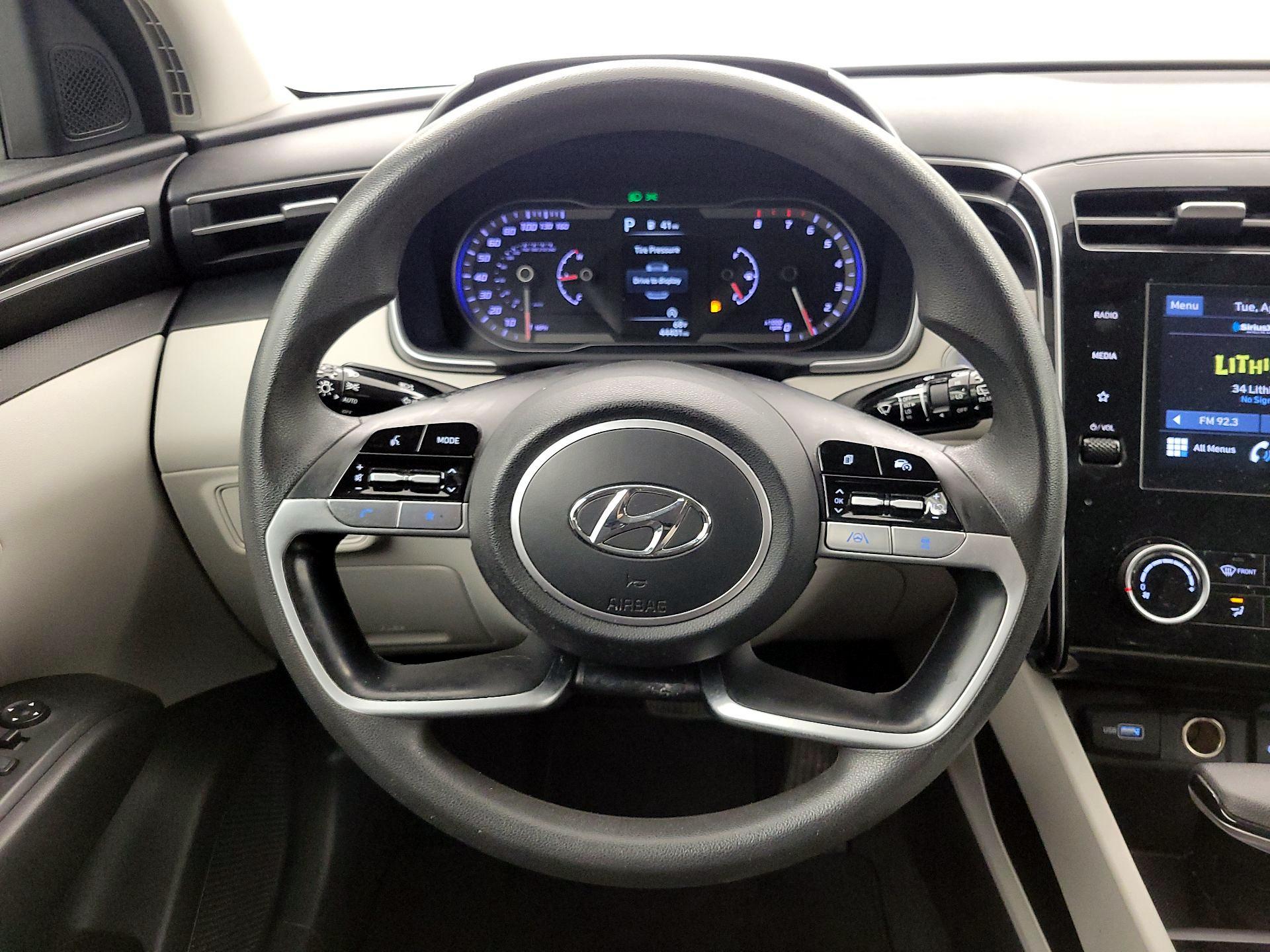 Thumbnail: 2023 Hyundai Tucson - 10