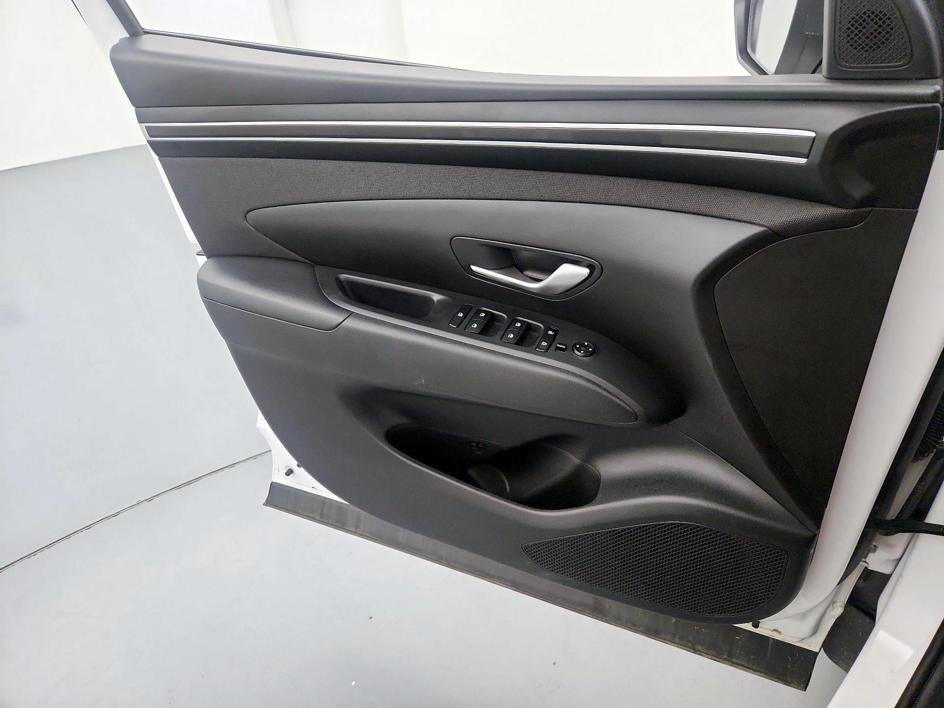 Thumbnail: 2023 Hyundai Tucson - 12