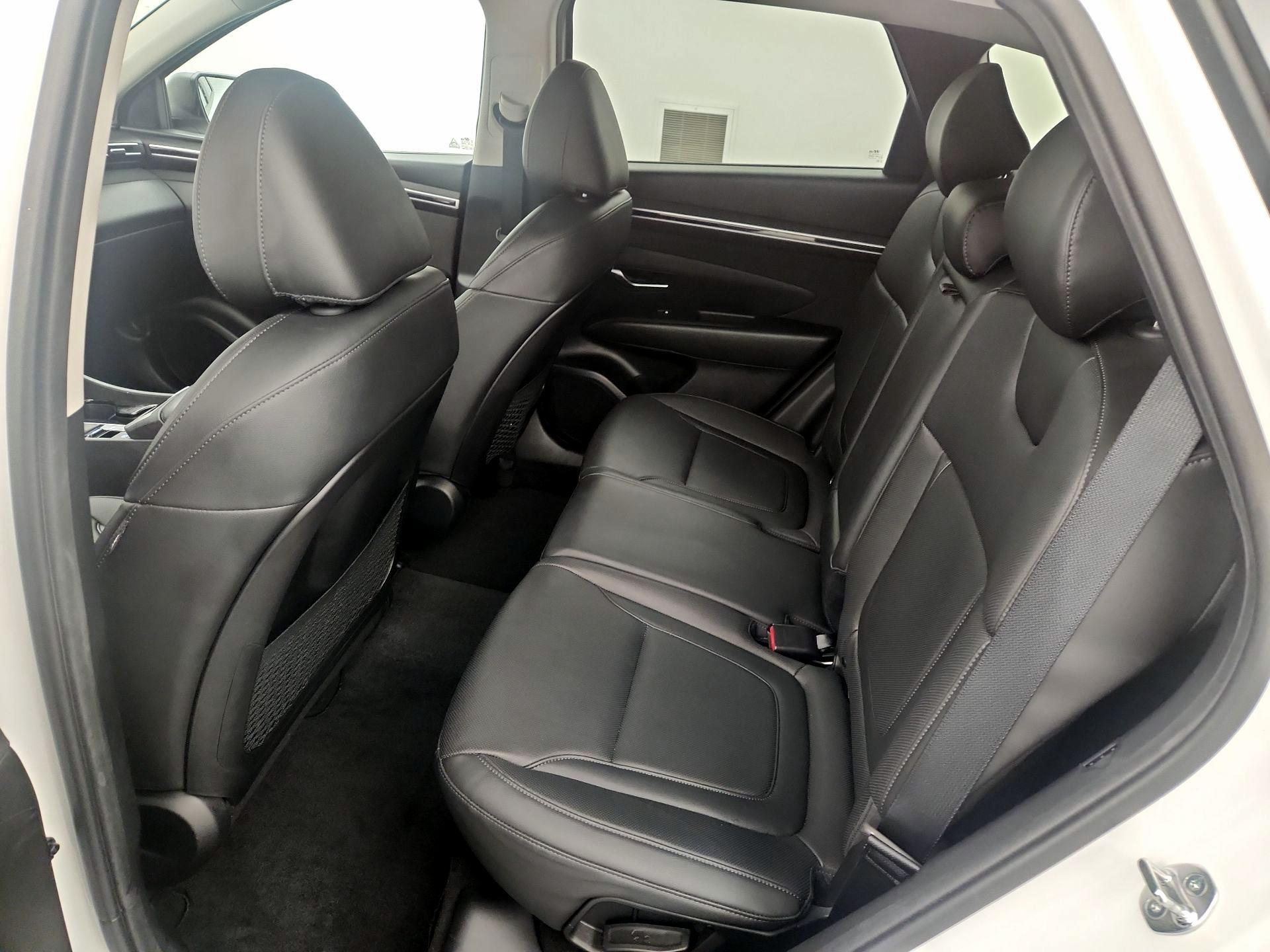 Thumbnail: 2023 Hyundai Tucson - 19