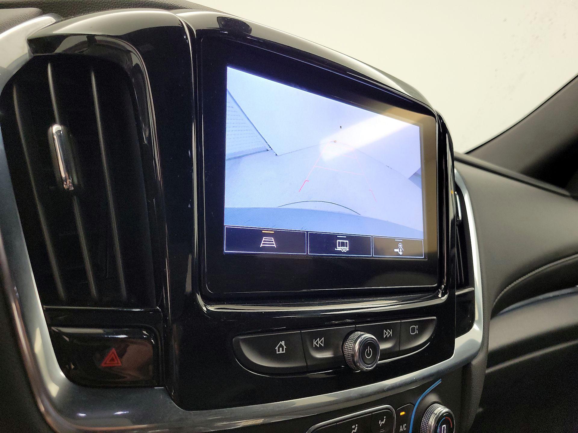 Thumbnail: 2023 Chevrolet Traverse - 14