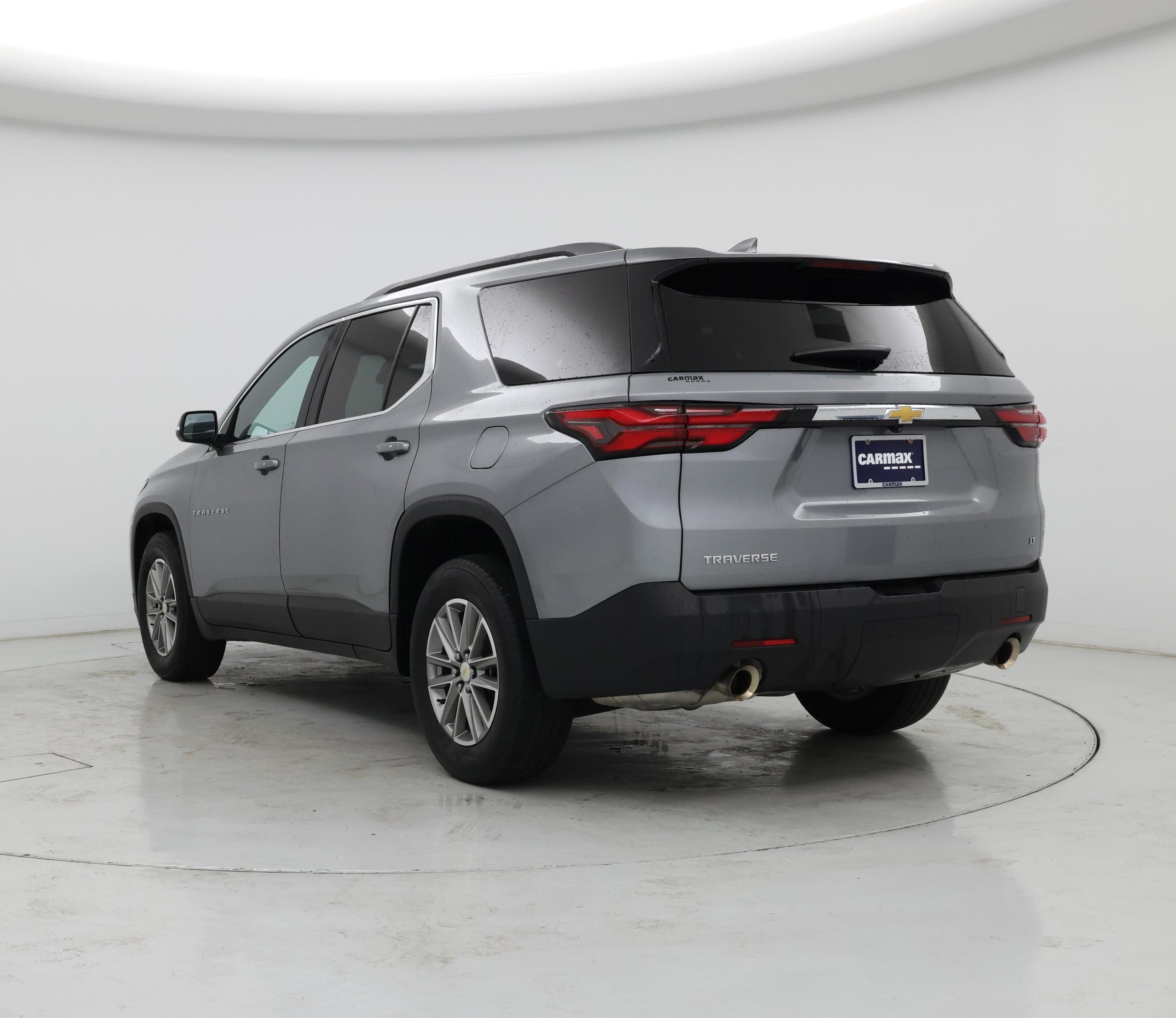 Thumbnail: 2023 Chevrolet Traverse - 2