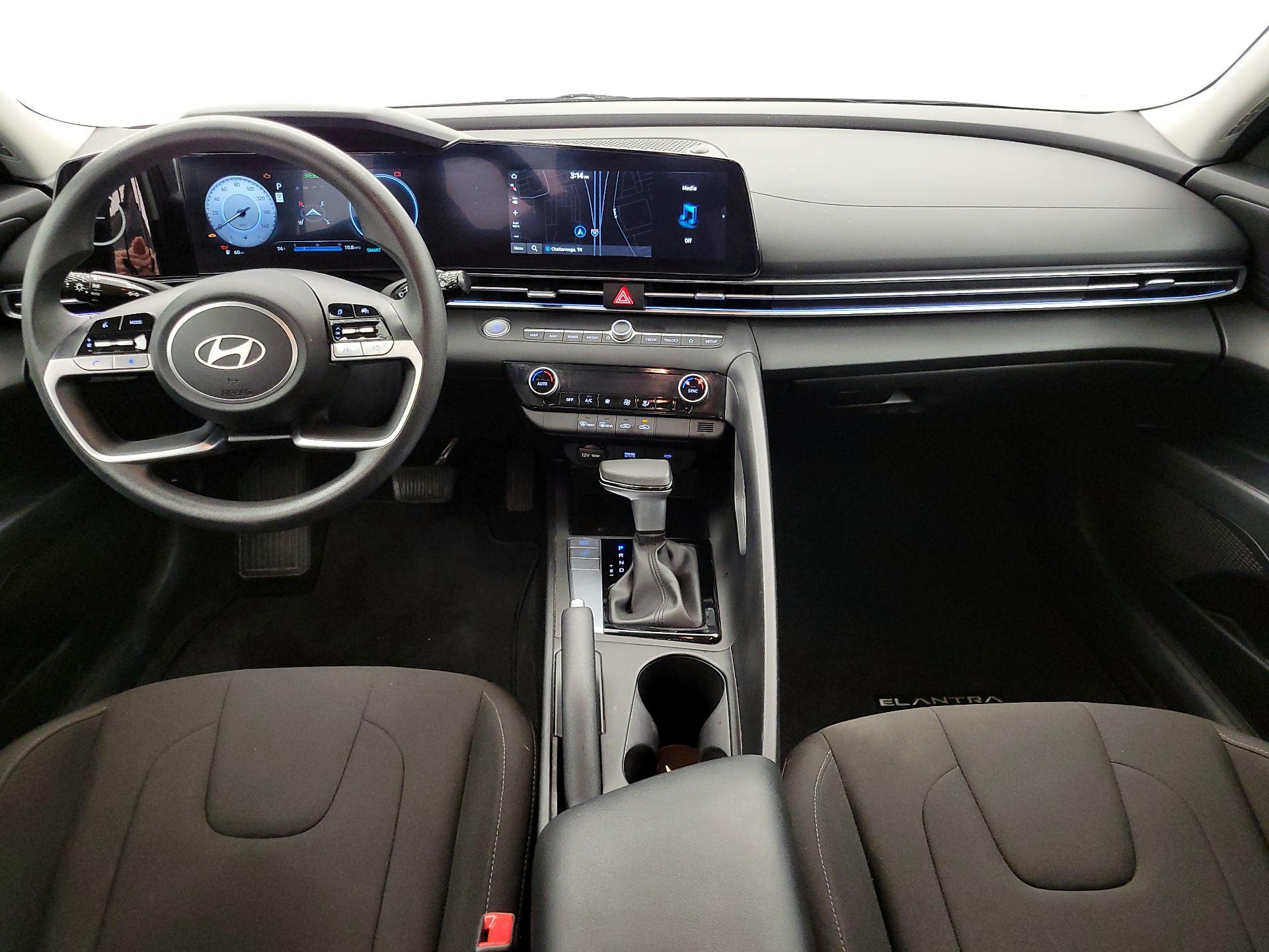 Thumbnail: 2024 Hyundai Elantra - 9