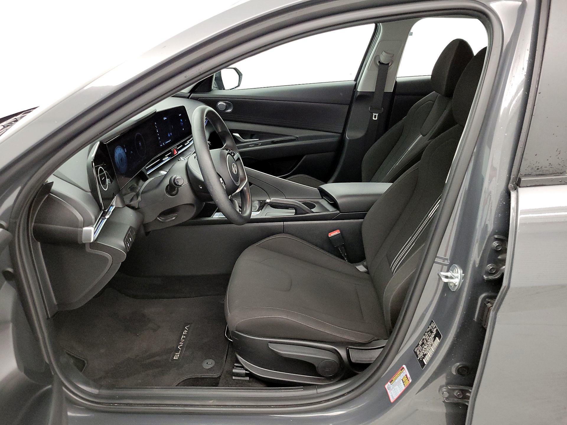 Thumbnail: 2024 Hyundai Elantra - 11