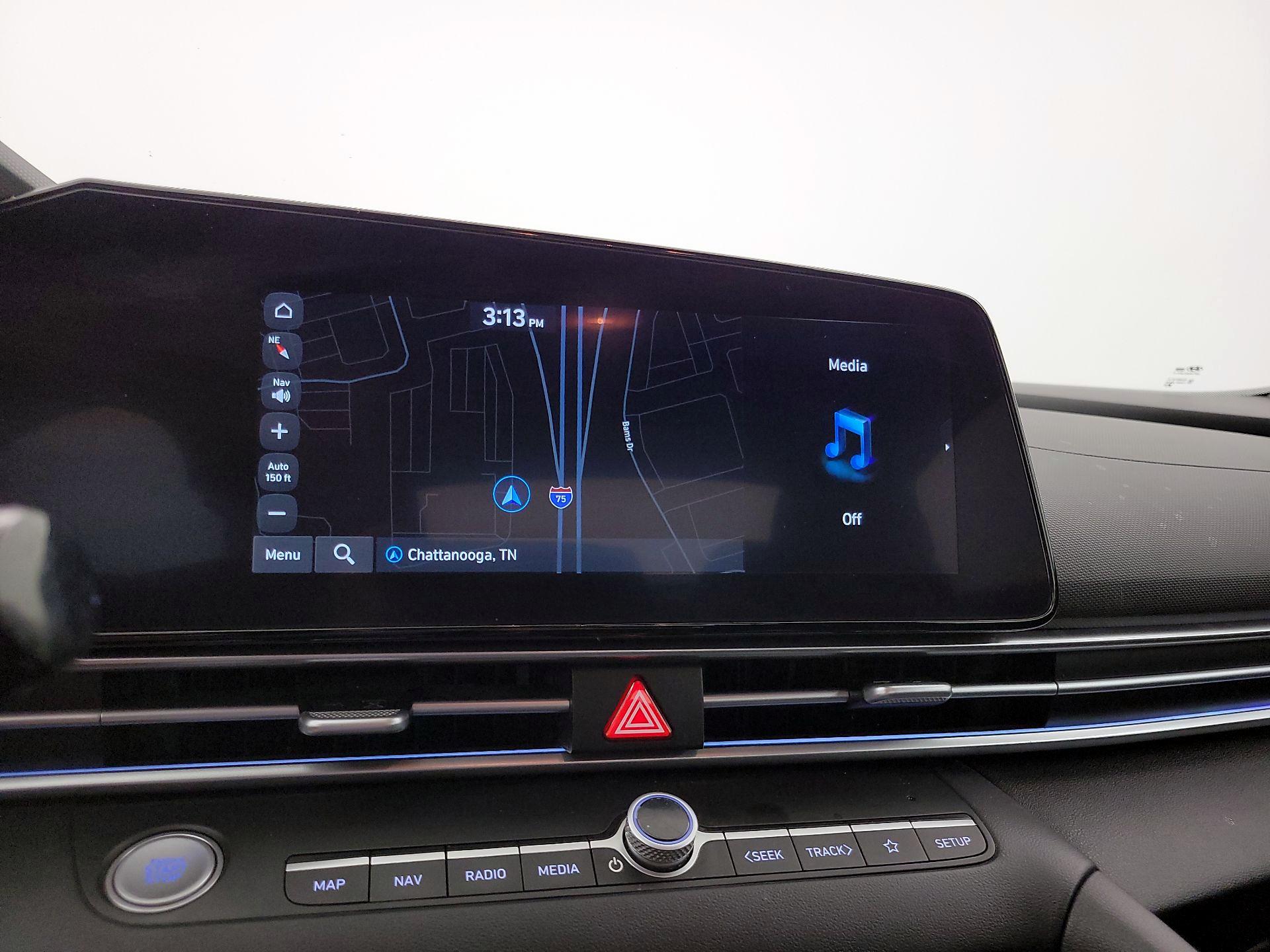 Thumbnail: 2024 Hyundai Elantra - 14