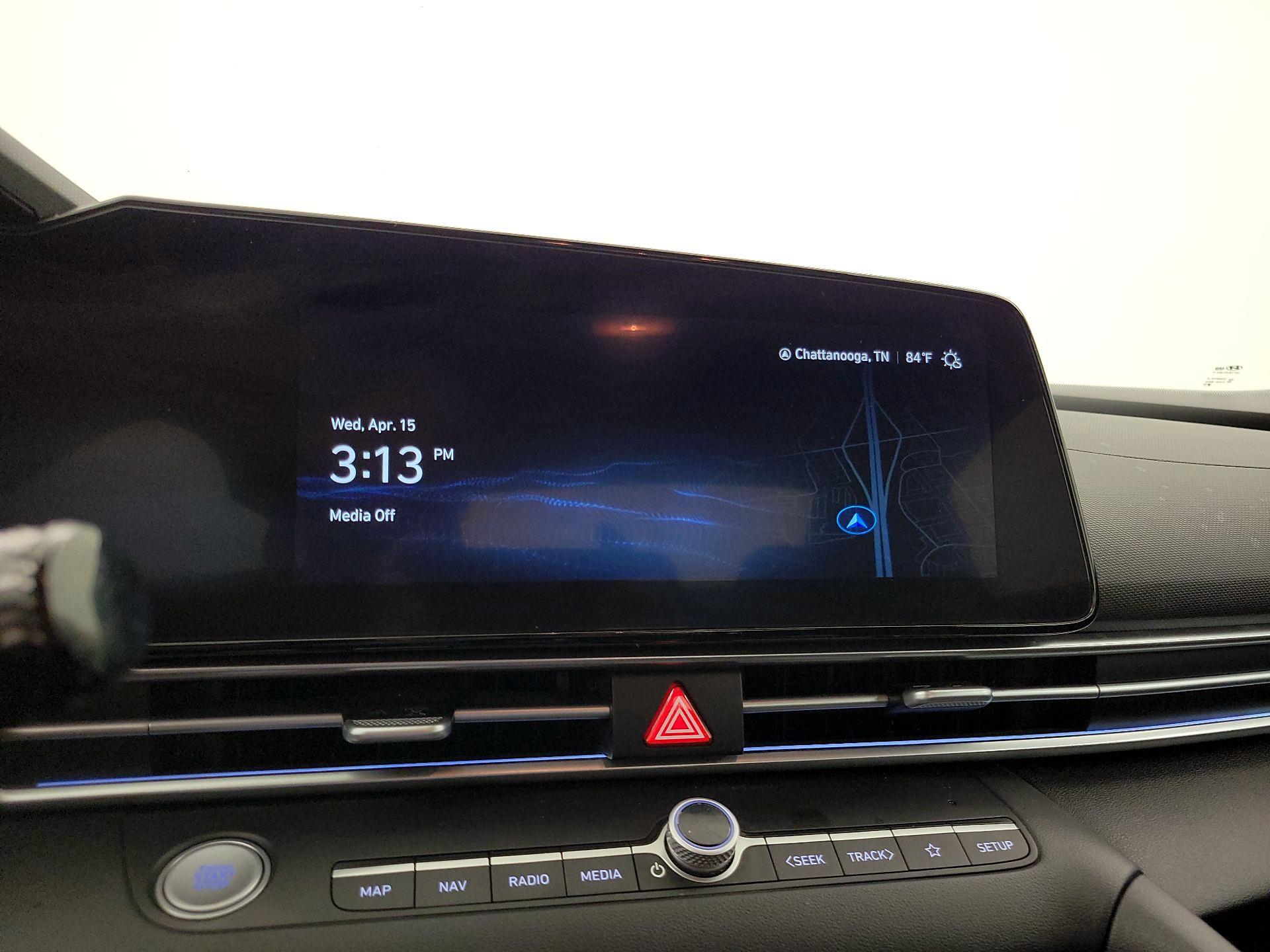 Thumbnail: 2024 Hyundai Elantra - 16