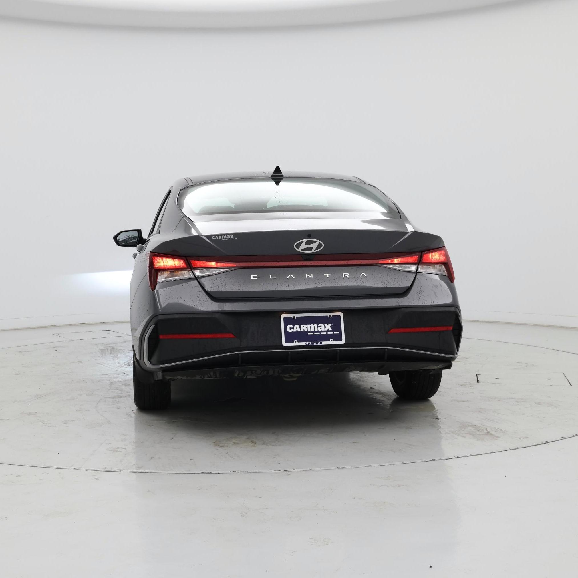 Thumbnail: 2024 Hyundai Elantra - 6