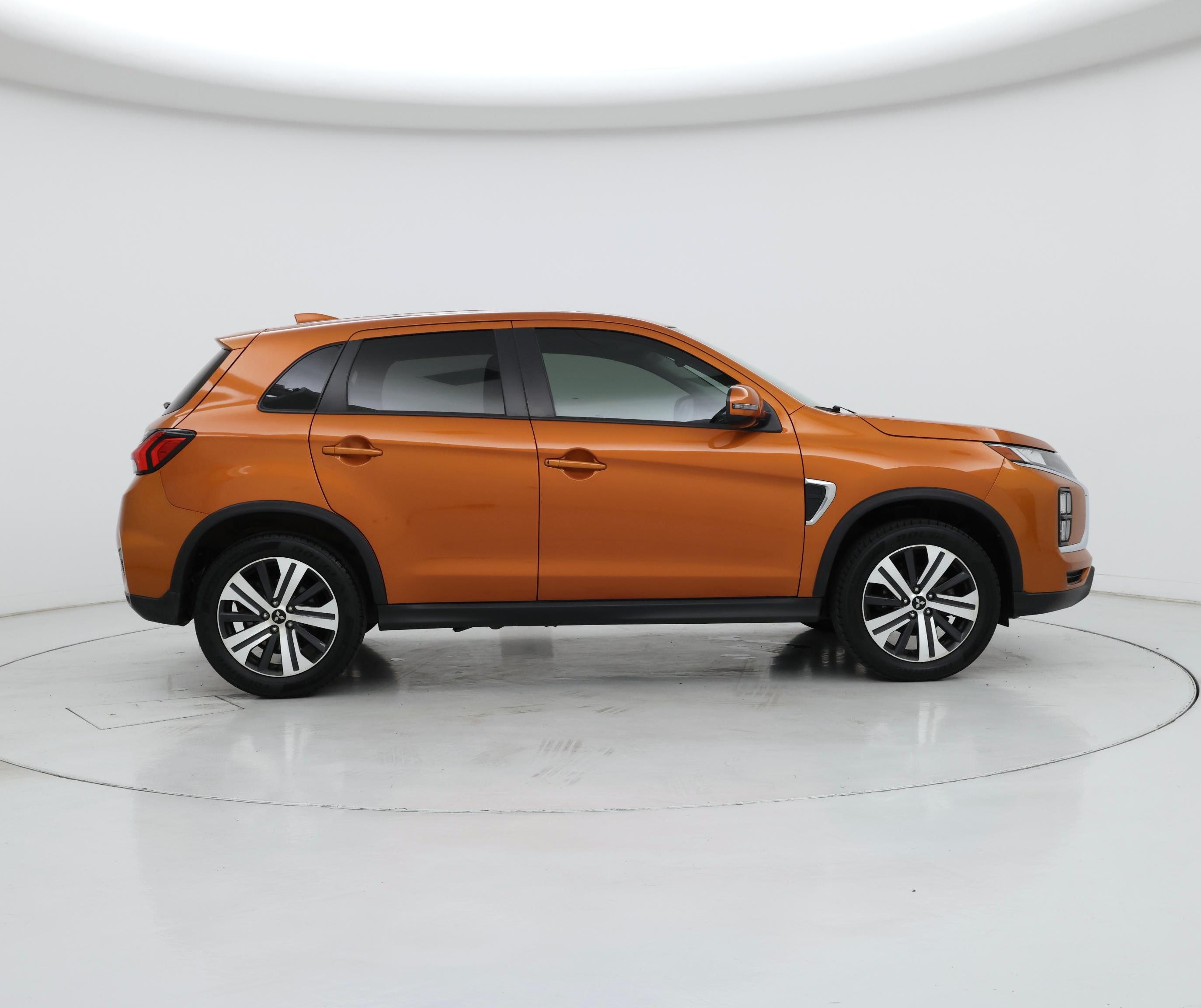 Thumbnail: 2021 Mitsubishi Outlander Sport - 7